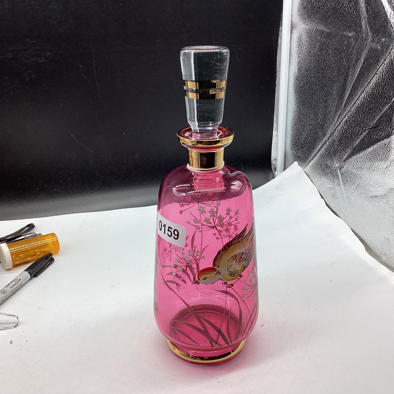 VINTAGE CRANBERRY WINE DECANTER HAND PAINTED BIRD: 10 3/4" TALL GOOD SHAPE