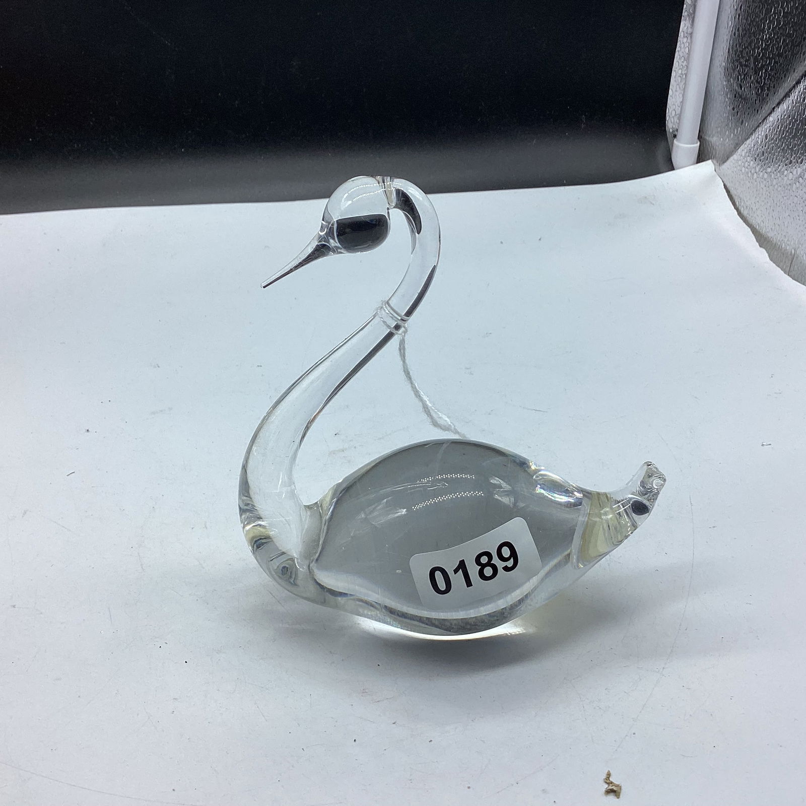 CRYSTAL GOOSE FIGURINE: 5 1/4 X 6 GOOD SHAPE