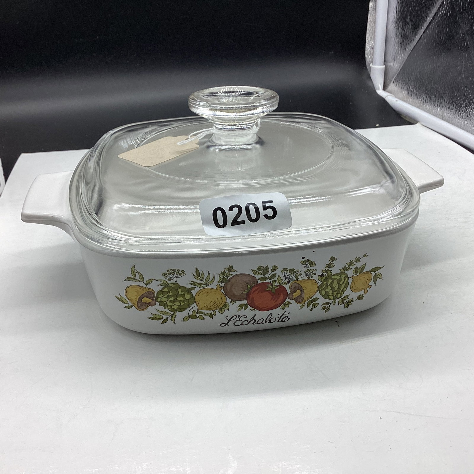 CORNING WARE SPICE OF LIFE PATTERN BAKING DISH: GOOD SHAPE