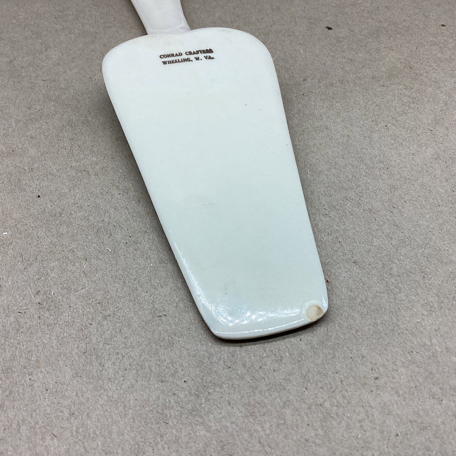 PORCELIAN EASTER STAR PIE SERVER - 2