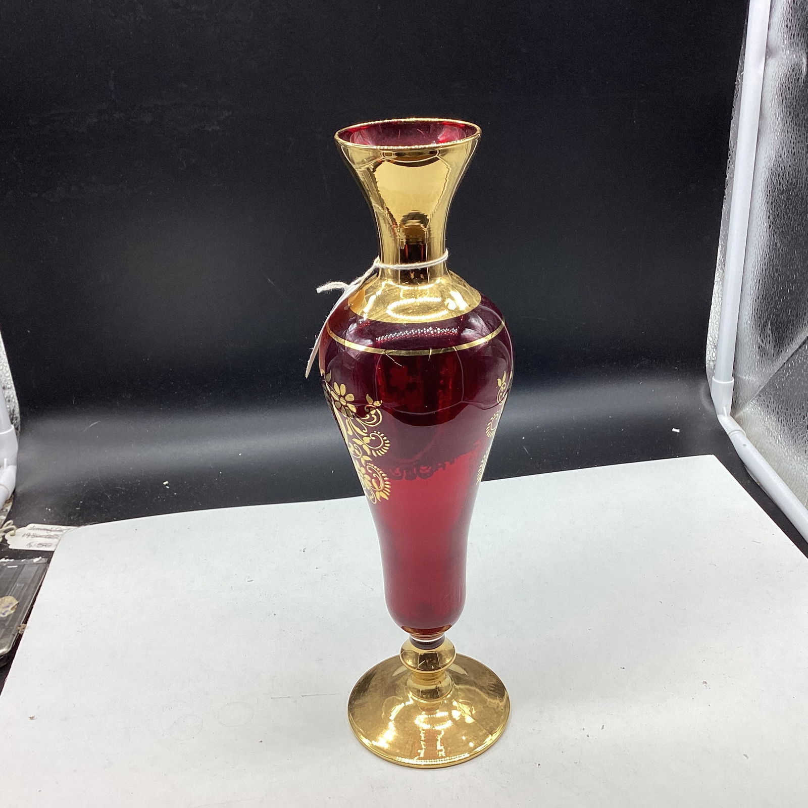 RUBY RED GOLD ENAMEL VASE - 2