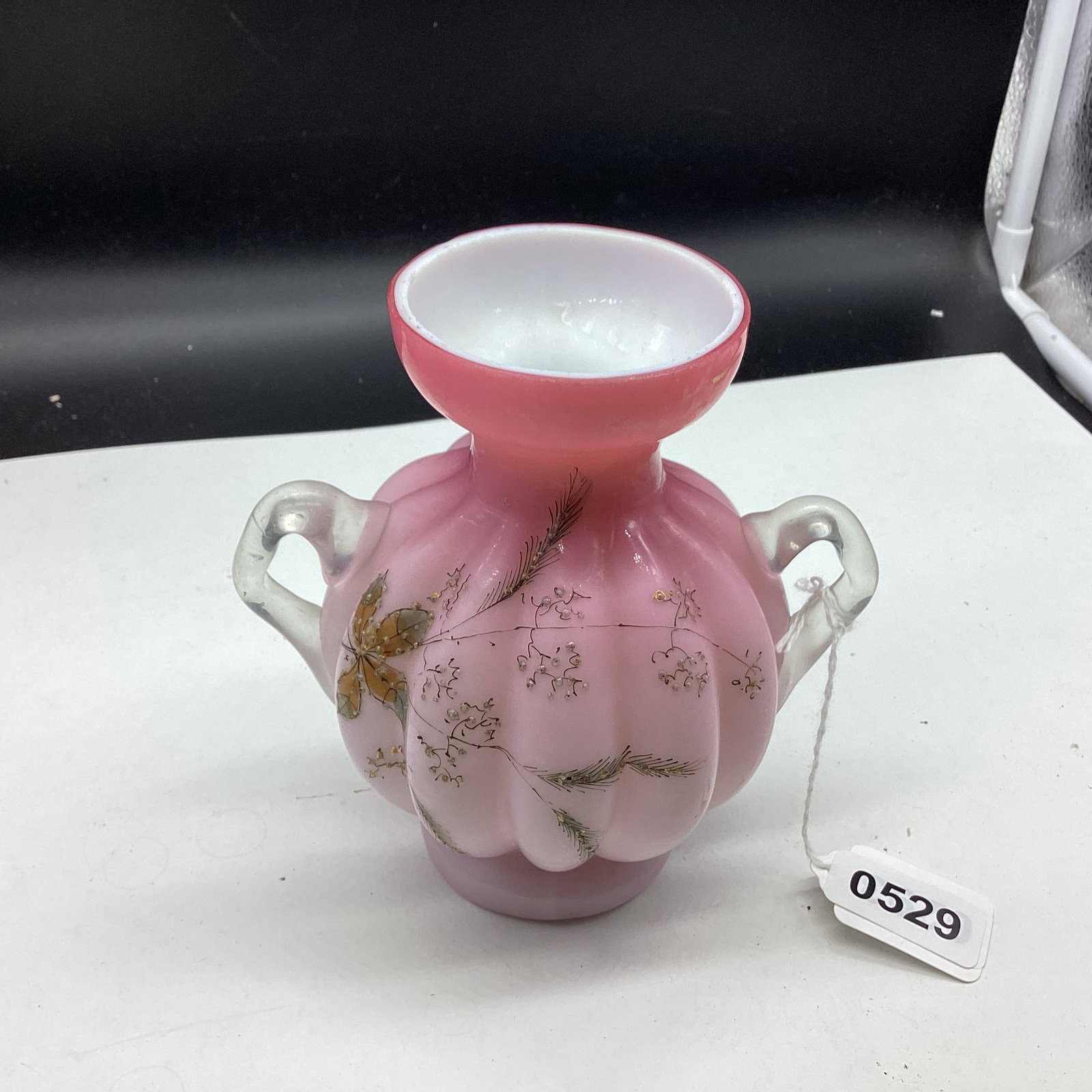 VICTORIAN MT WASHINGTON PINK CASED GLASS VASE: 6" TALL GOOD SHAPE
