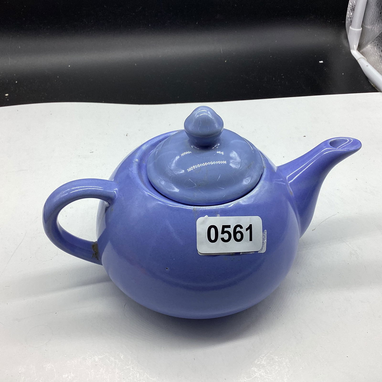 BLUE PORCELIAN TEA POT: 4 3/4 X 7 3/4 GOOD SHAPE