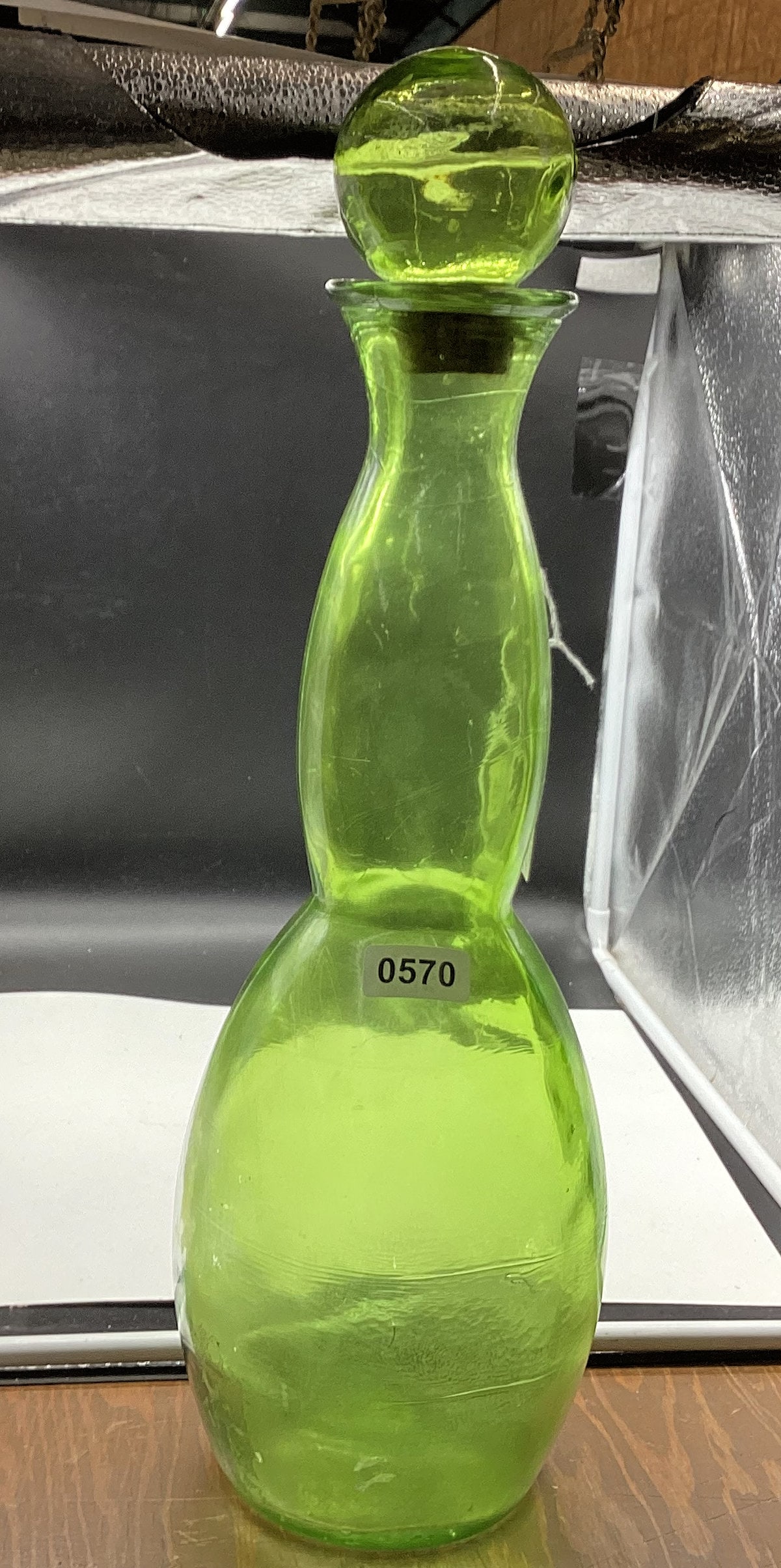 MCM 1950'S MOLD BLOWN BULBOUS BODY DECANTER W/GLASS STOPPER: 20 1/2" TALL GOOD SHAPE