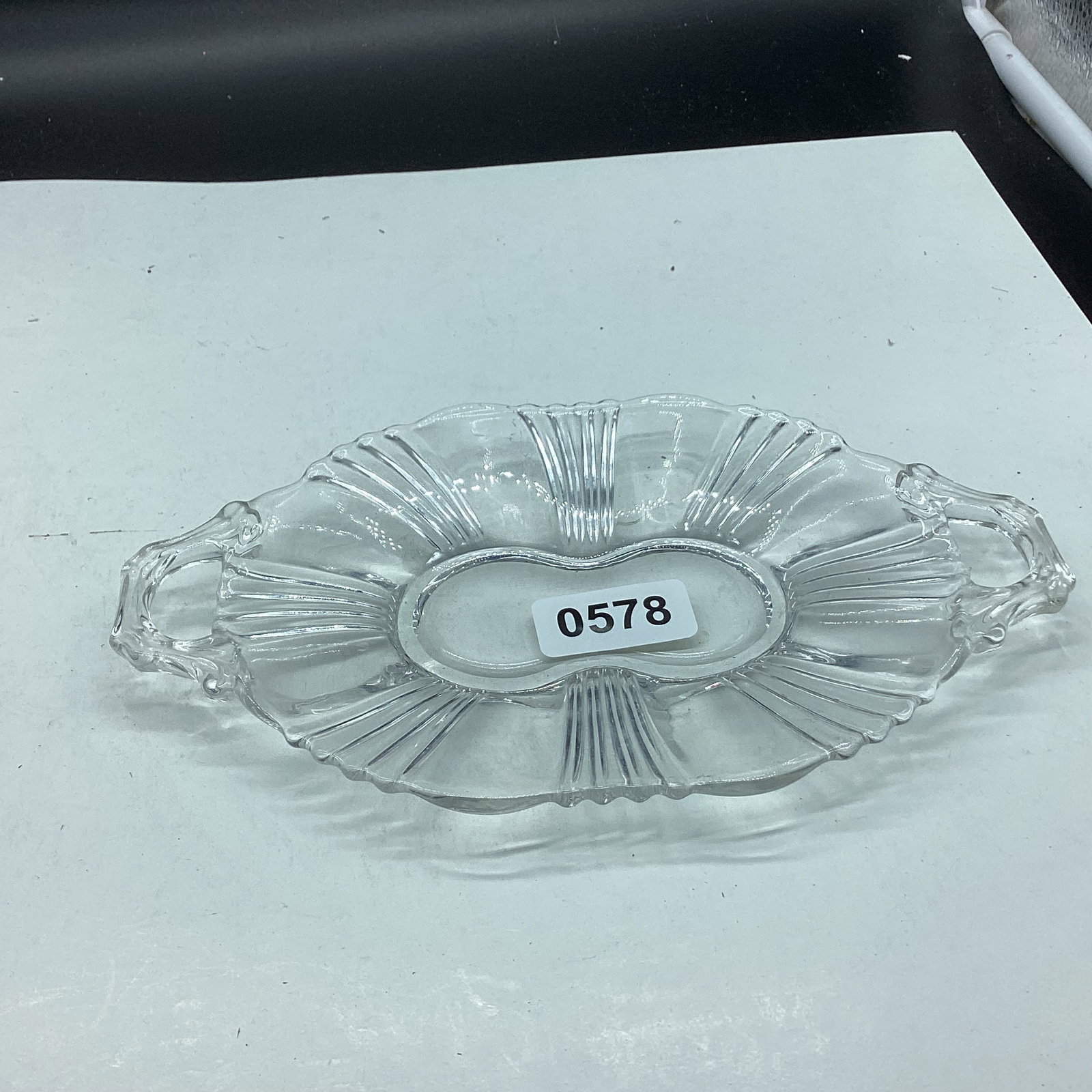 FOSTORIA SUN RAY TRAY: 5 1/4 X 8 3/4 GOOD SHAPE
