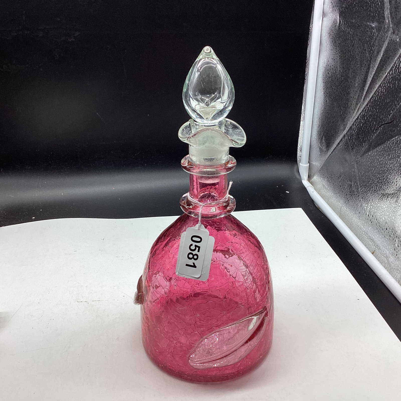 HAND BLOWN CRANBERRY ART GLASS DECANTER: 10 3/4" TALL GOOD SHAPE