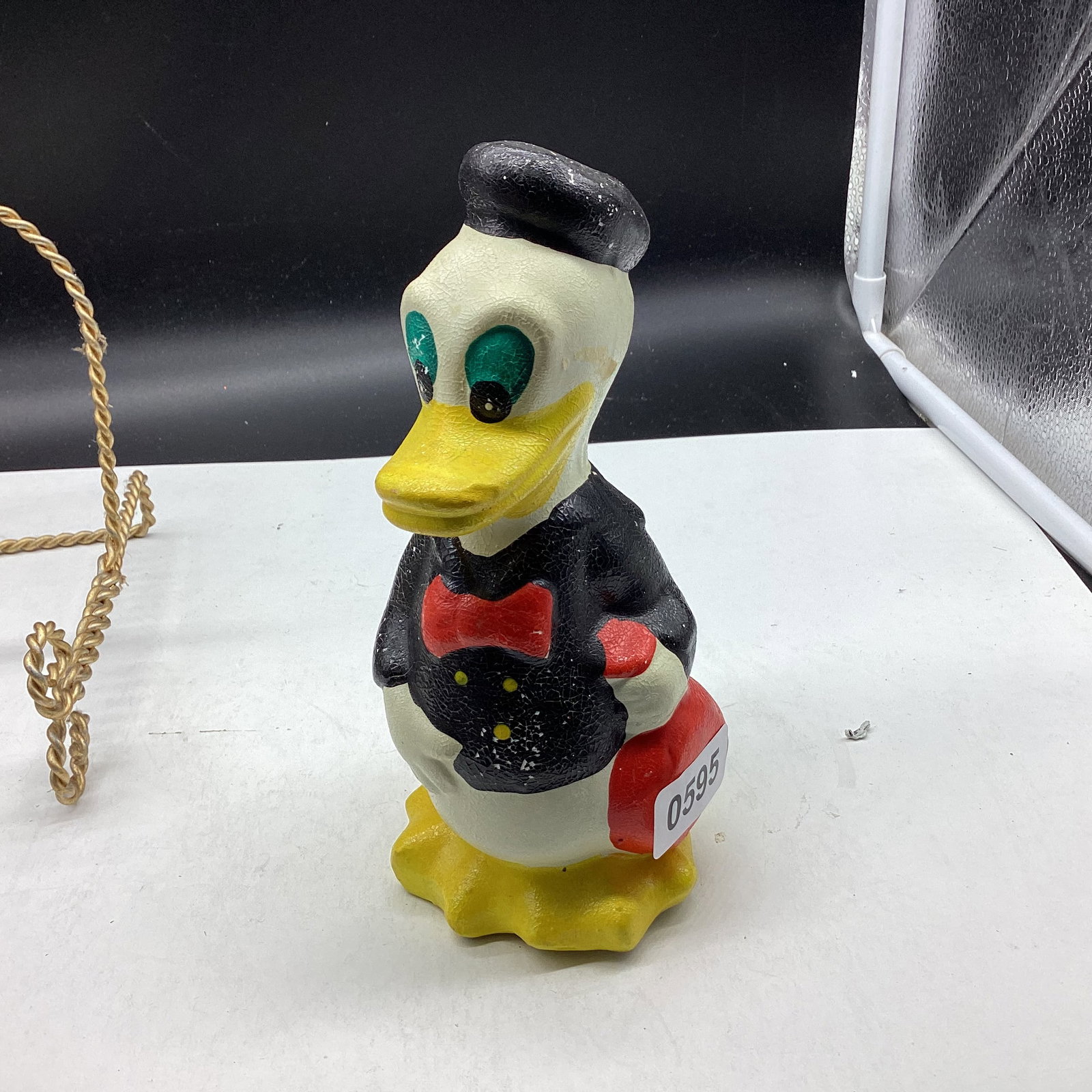 VINTAGE DONALD DUCK CHALK WARE BANK: 7 1/2" TALL GOOD SHAPE