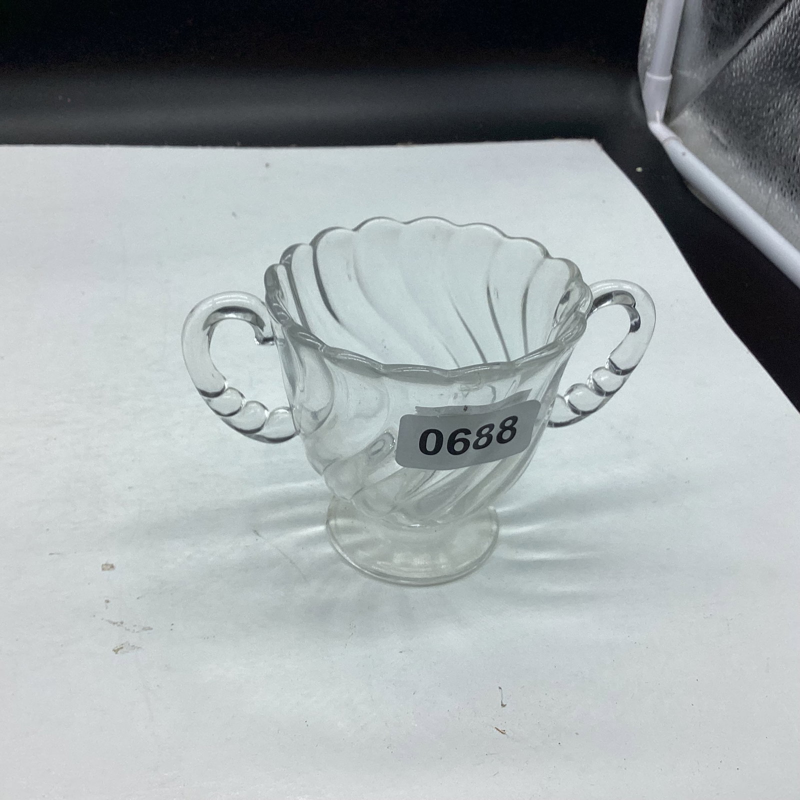 DEPRESSION COLONY SUGAR BOWL: GOOD SHAPE