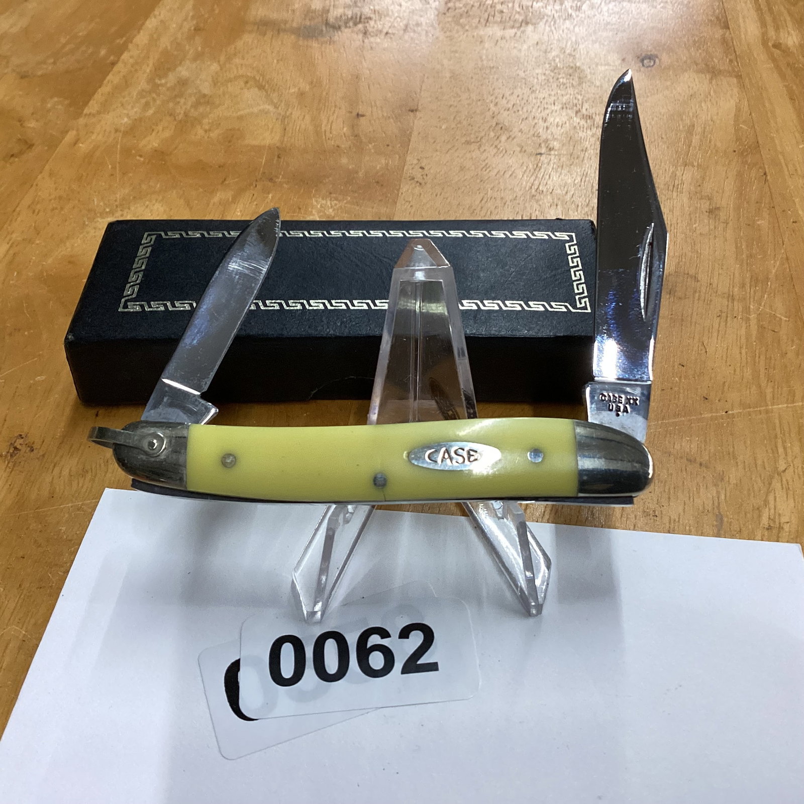 1979 CASE XX 03244 R HAS BAIL SMALL PIN KNIFE: NEVER USED OR CARRIED