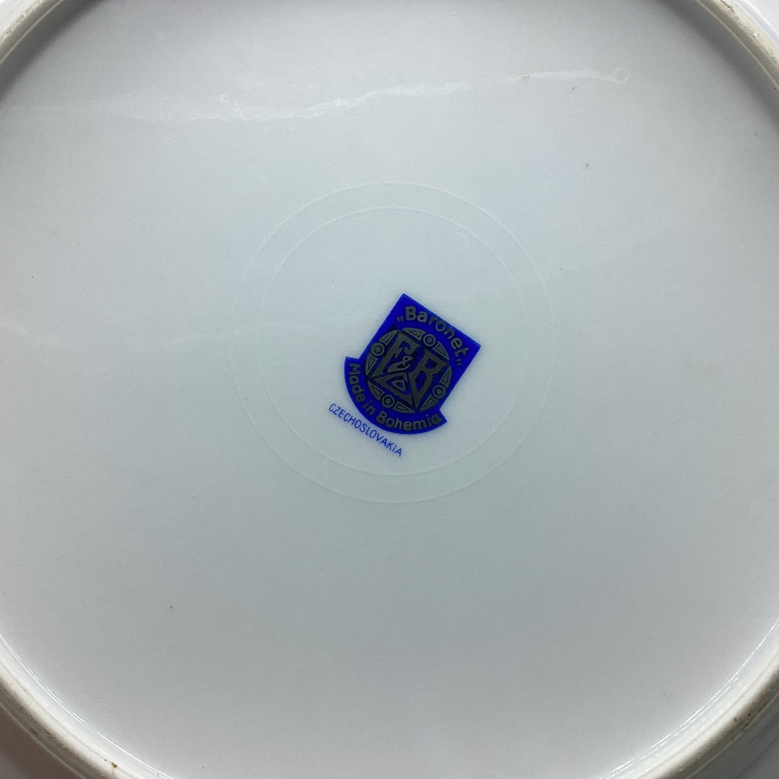 PORCELIAN HAND PAINTED PLATE - 2