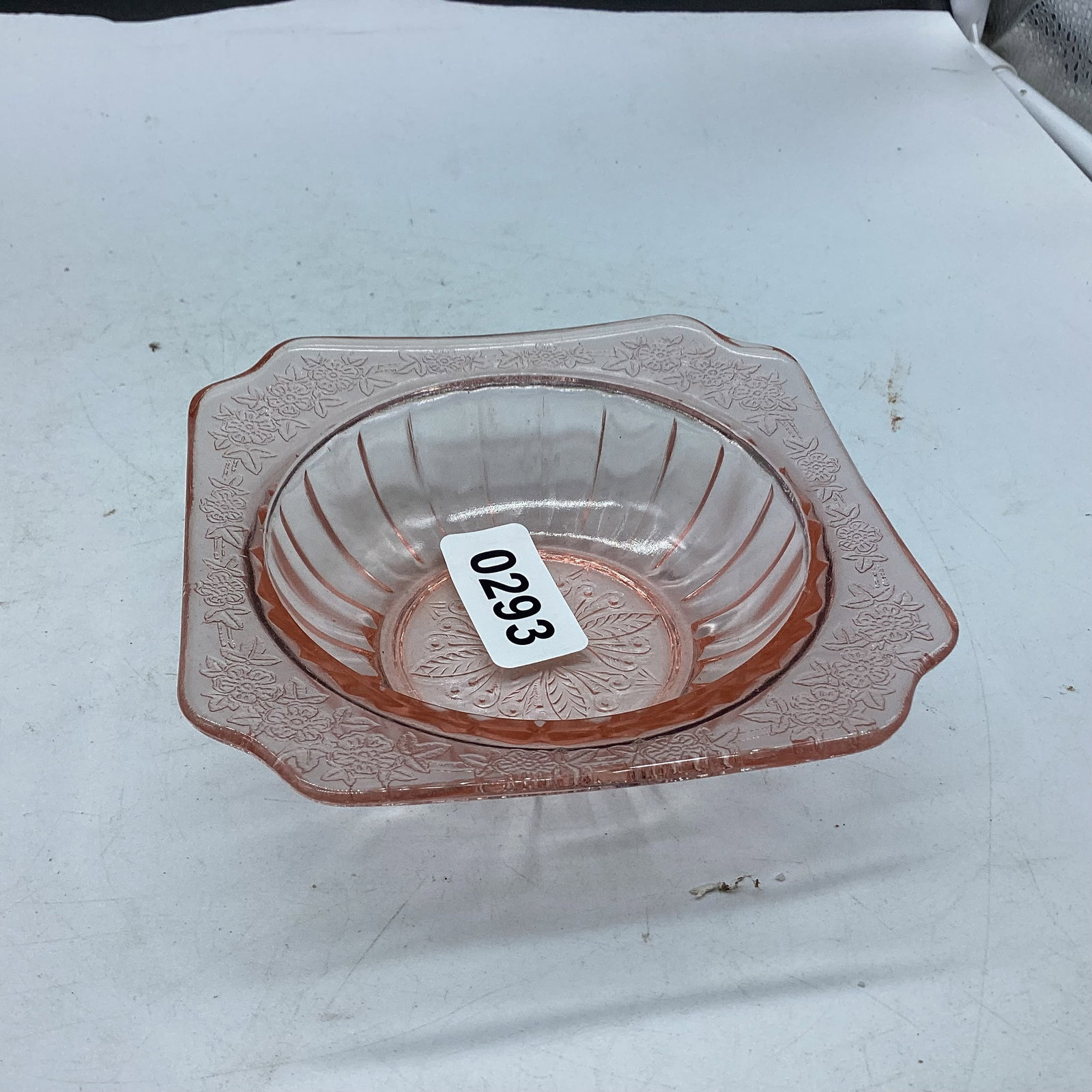 DEPRESSION ADAM BERRY BOWL: 4 3/4" W GOOD SHAPE