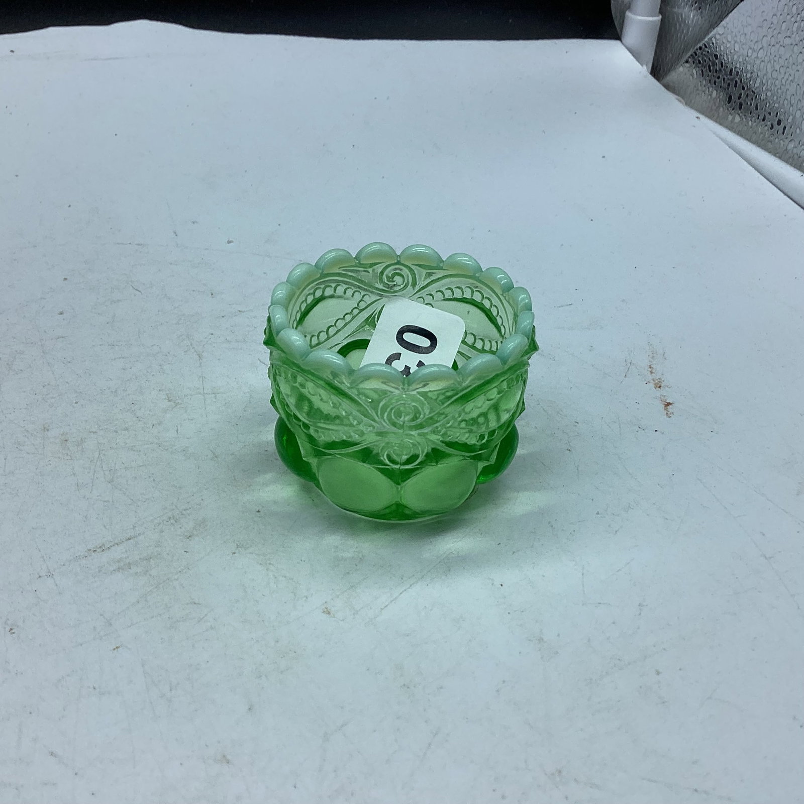 MOSER OPALASCENT EYE WINKLER SALT DIP: GOOD SHAPE