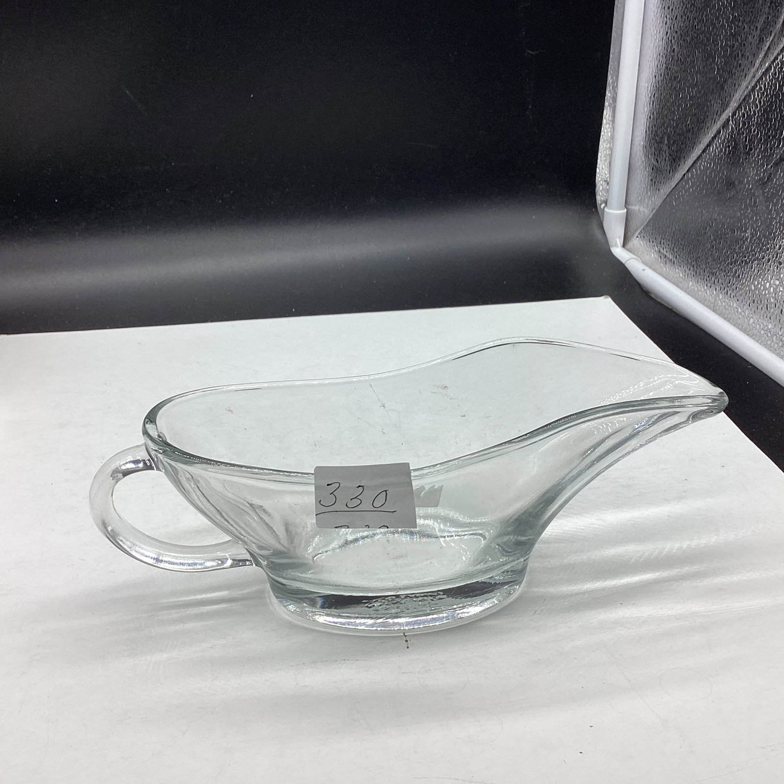 CRYSTAL GRAVY BOAT BY ANCHOR HOCKING: 3 /1 X 9 GOOD SHAPE