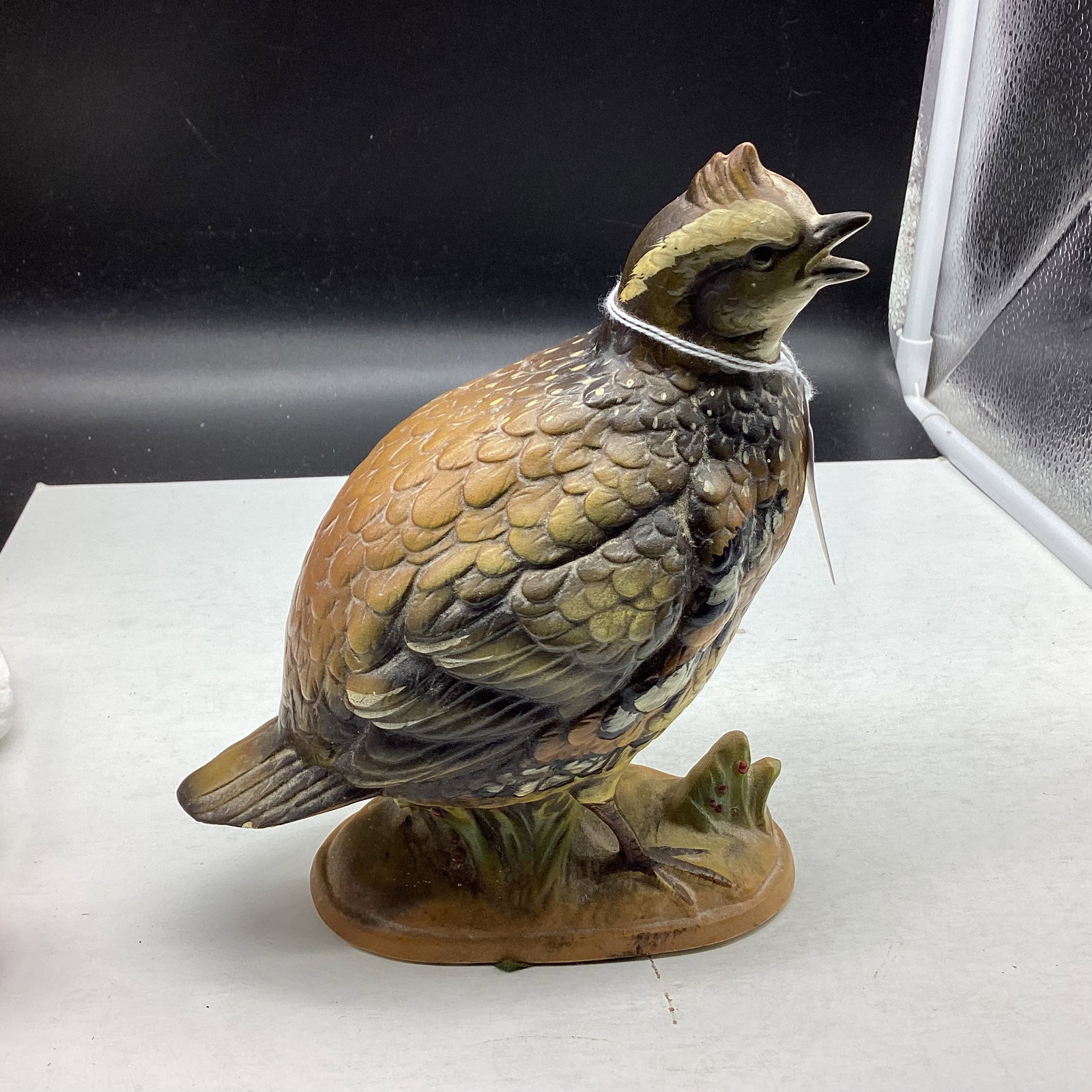 PORCELIAN BIRD FIGURINE: 7" TALL GOOD SHAPE