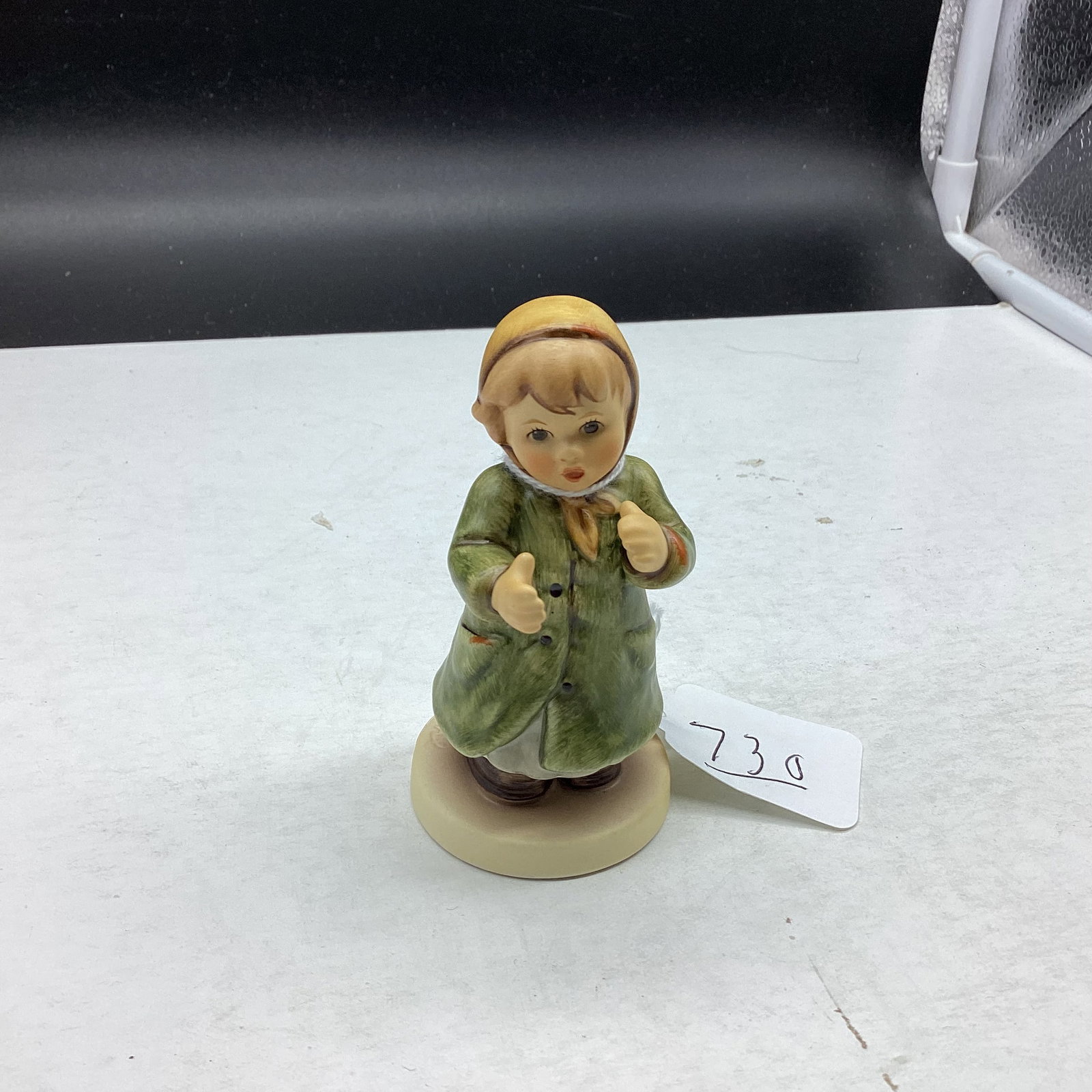 HUMMEL FIGURINE KEEPING TIME NO 2183: 3 1/2" TALL GOOD SHAPE