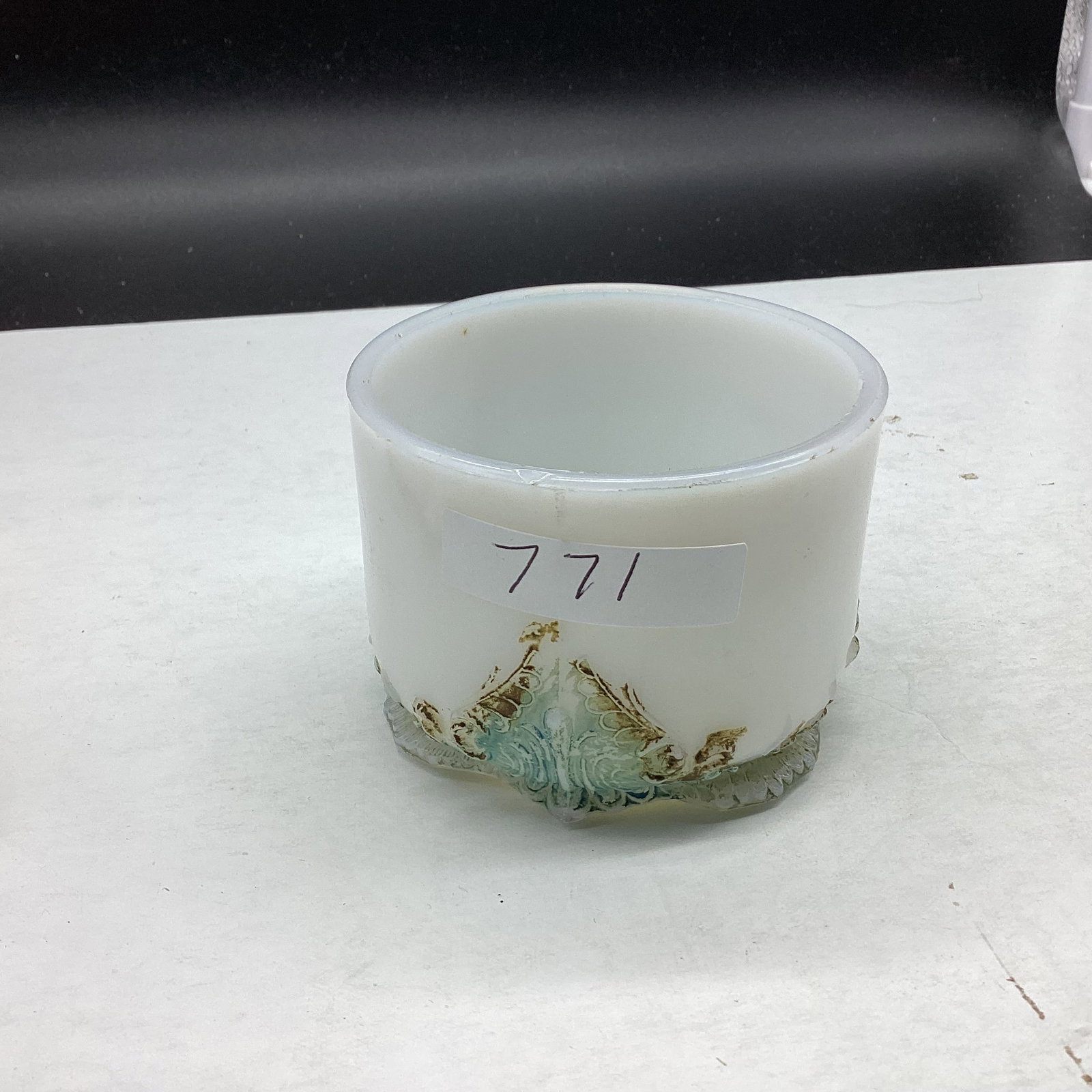 VICTORIAN MILK GLASS DISH: 2 1/2 " T GOOD SHAPE