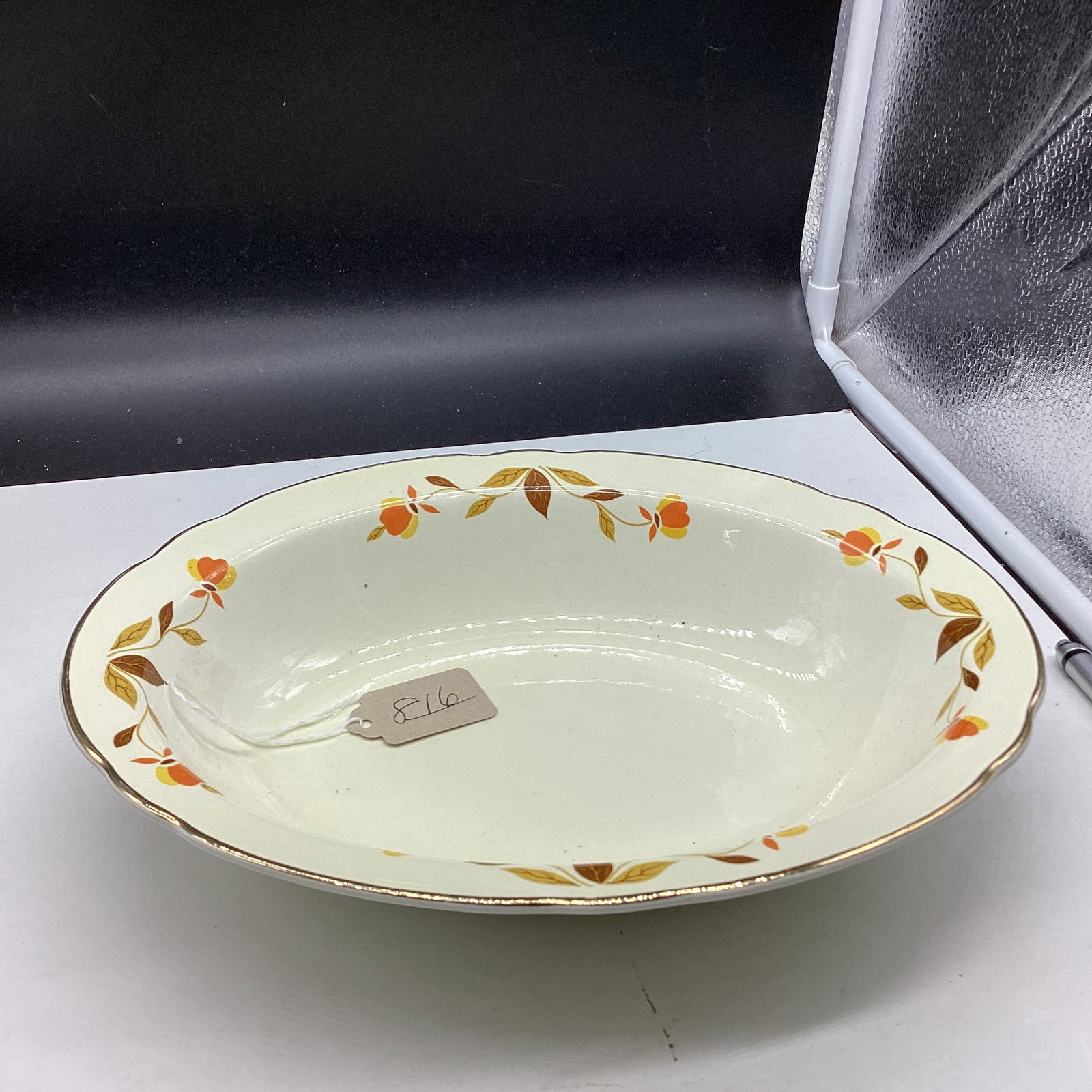 HALL JEWELL T OR AUTUMN LEAF PATTERN OVAL VEGETABLE BOWL: GOOD SHAPE