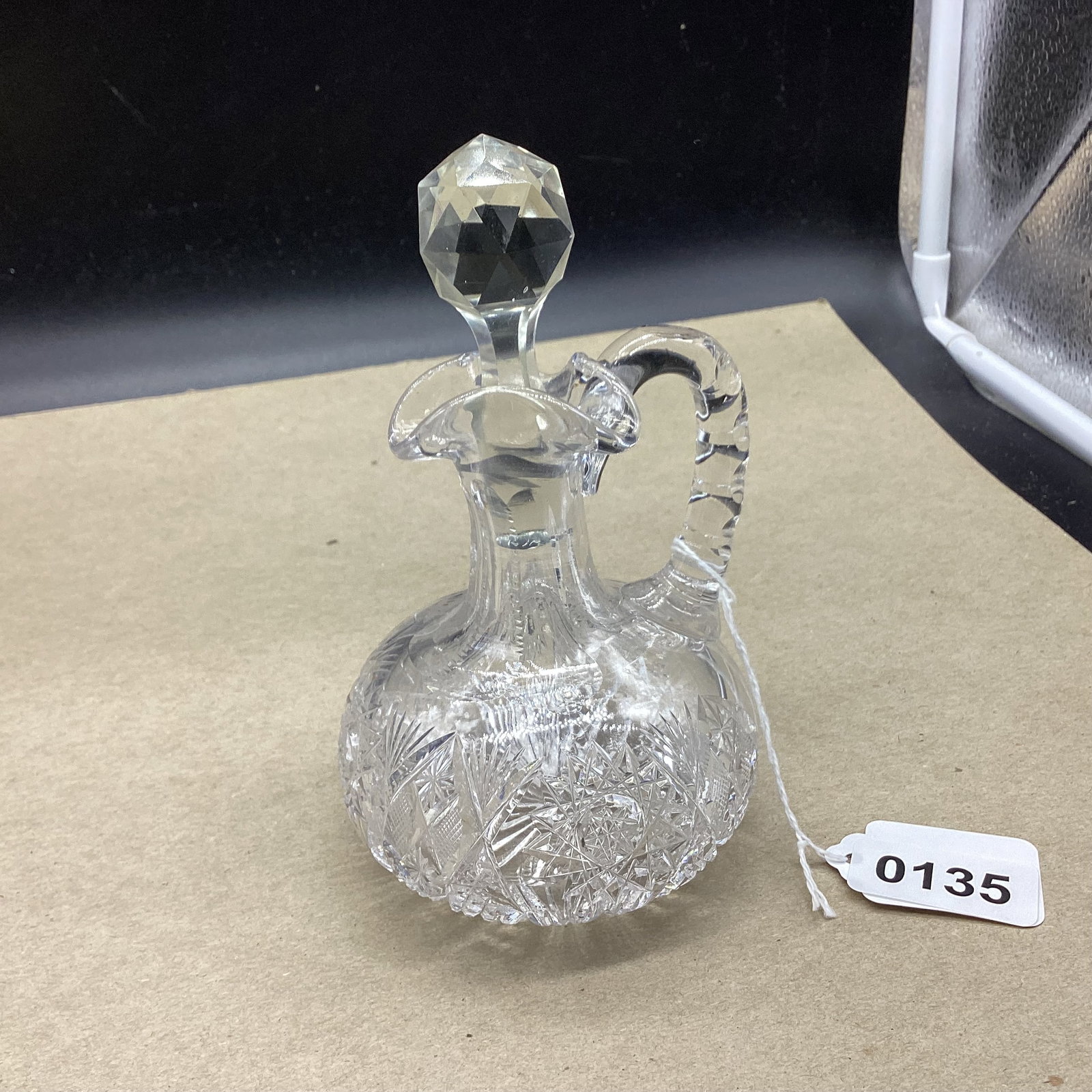 AMERICAN BRILLIANT CUT GLASS CRUET: 6 1/4" TALL GOOD SHAPE