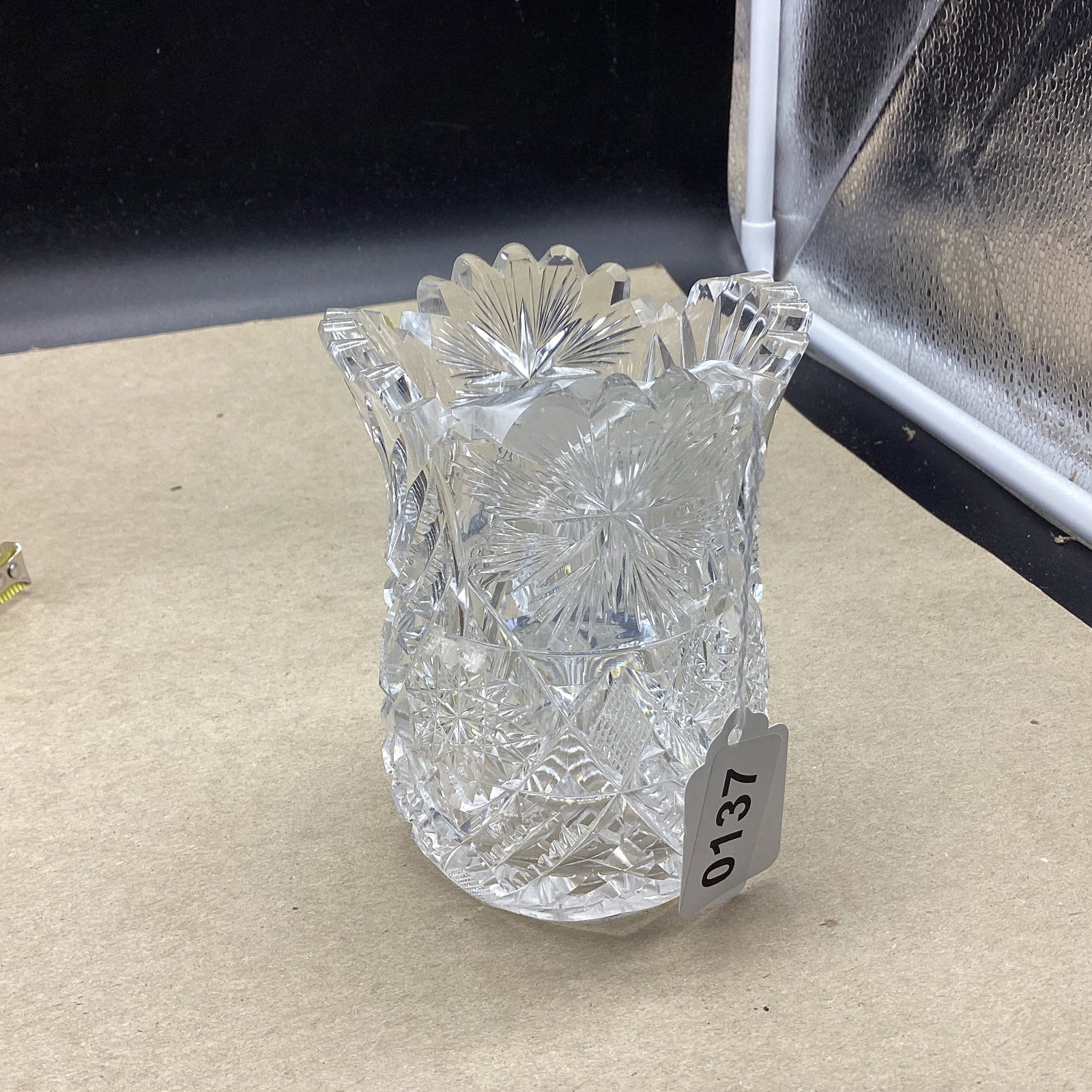 AMERICAN BRILLIANT CUT GLASS SPOONER: 4 1/2" TALL GOOD SHAPE