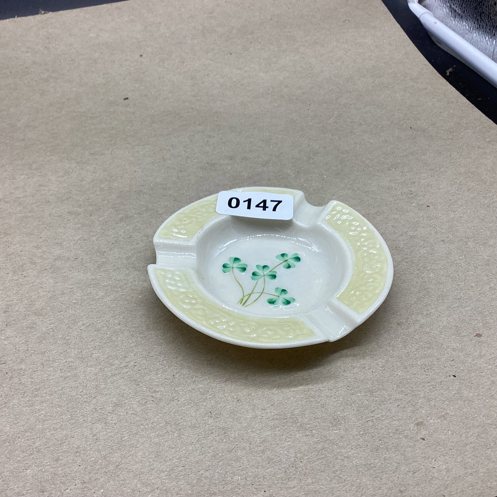 IRELAND BELEEK PORCLIAN IVY PATTERN ASH TRAY: 4 3/8" W HAS ONE SMALL CHIP