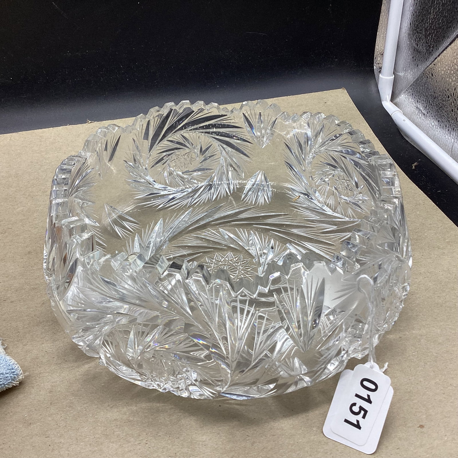 AMERICAN BRILLIANT CUT GLASS BOWL: 3 1/2 X 9 GOOD SHAPE