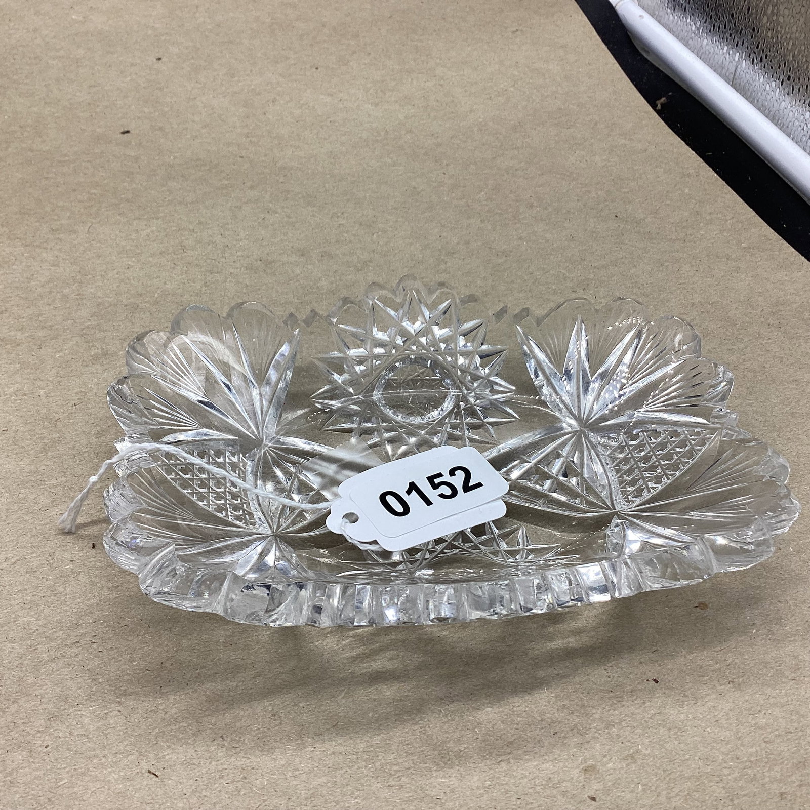 AMERICAN PRILLIANT CUT GLASS DISH (1 of 1)