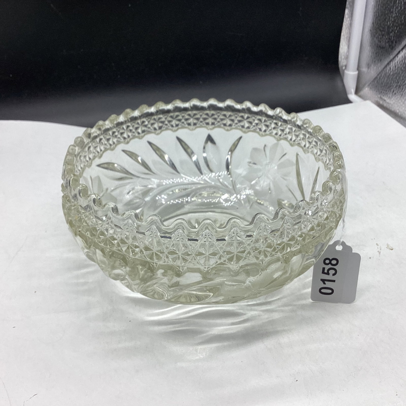FLOWER CUT GLASS BOWL: 3 1/2 X 7 GOOD SHAPE
