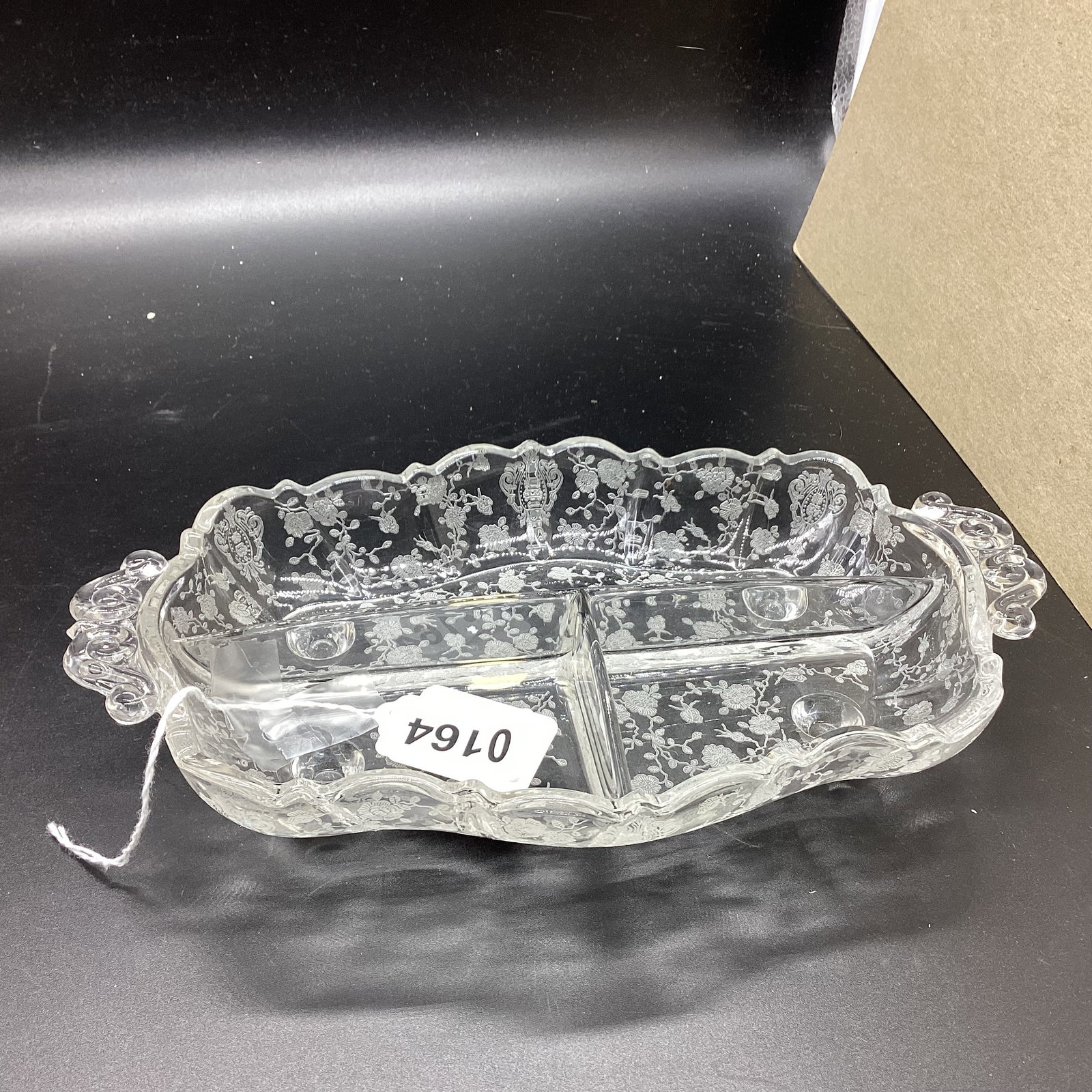 CAMBRIDGE ROSEPOINT 3 PART RELISH DISH: 5 3/4 X 9 1/2 GOOD SHAPE