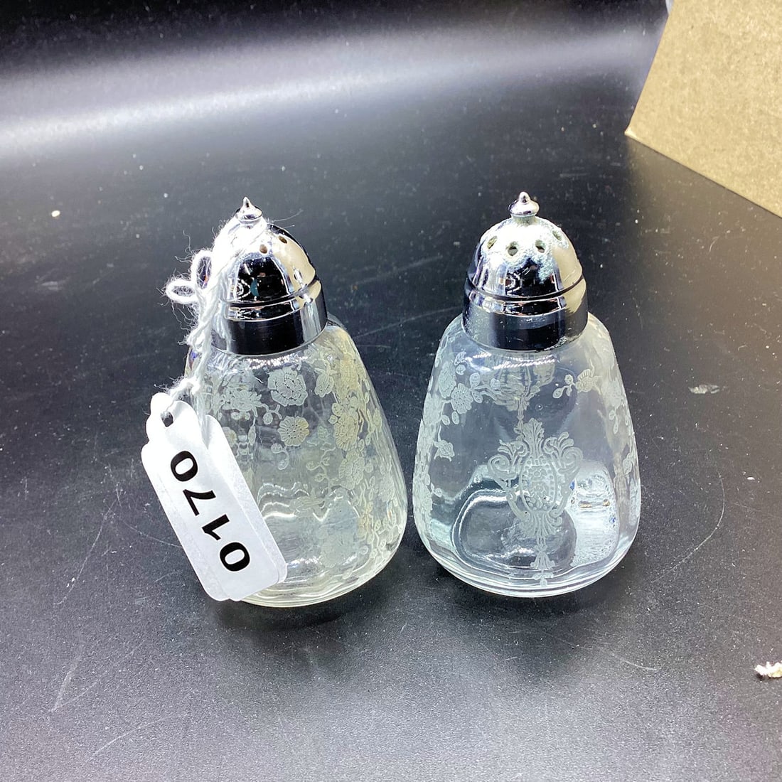 CAMBRIDGE ROSEPOINT SALT & PEPPER SET: 3 1/2 GOOD SHAPE