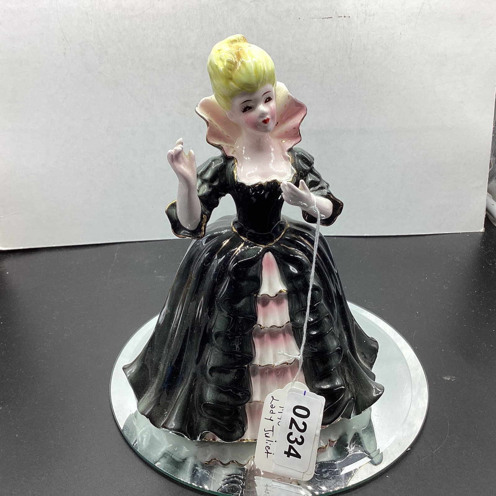 LADY JULLIET PORCELIAN FIGURINE BY NAPCO: 8 1/2" TALL GOOD SHAPE