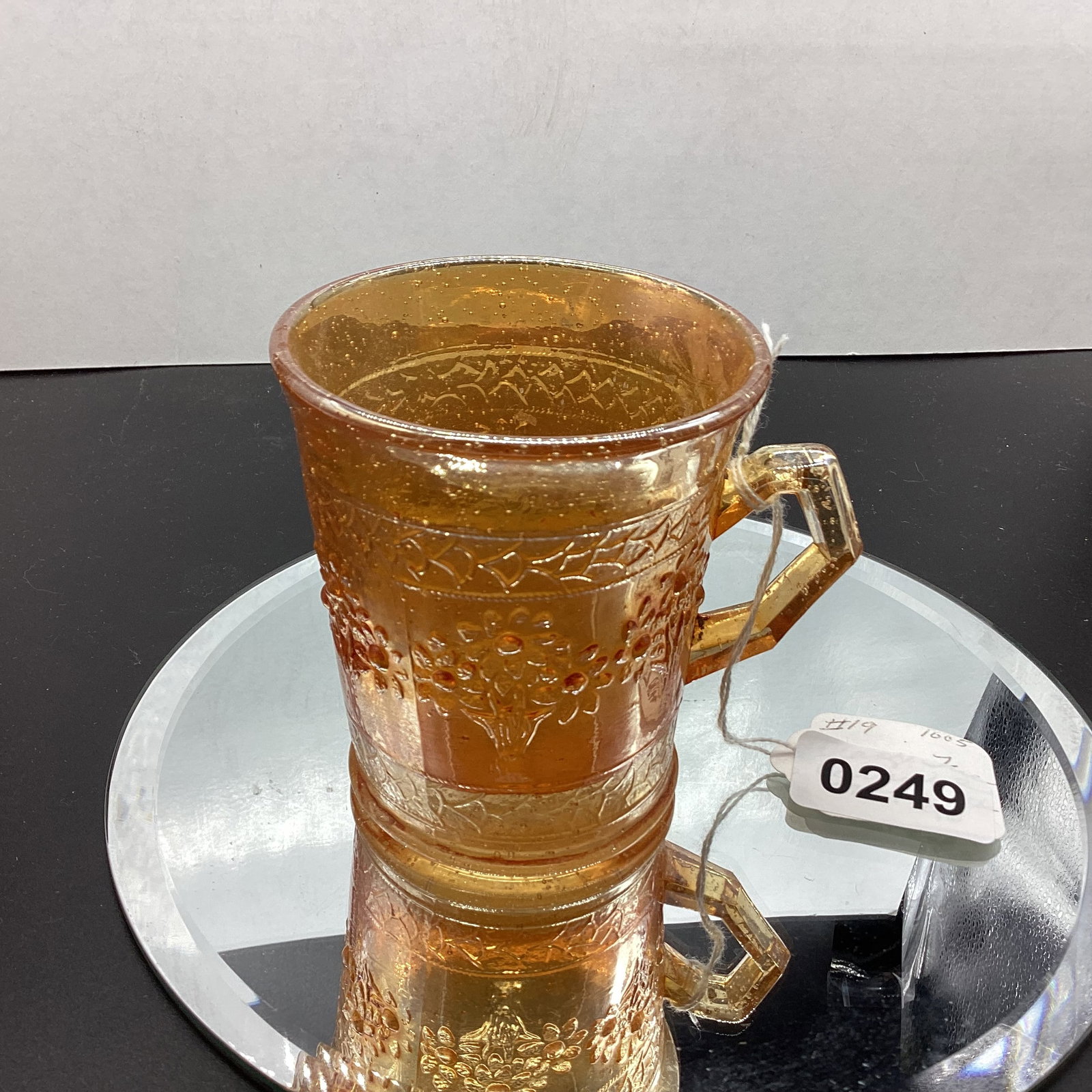 VINTAGE ORANGE TREE PATTERN MUG: 3 1/2" TALL GOOD SHAPE