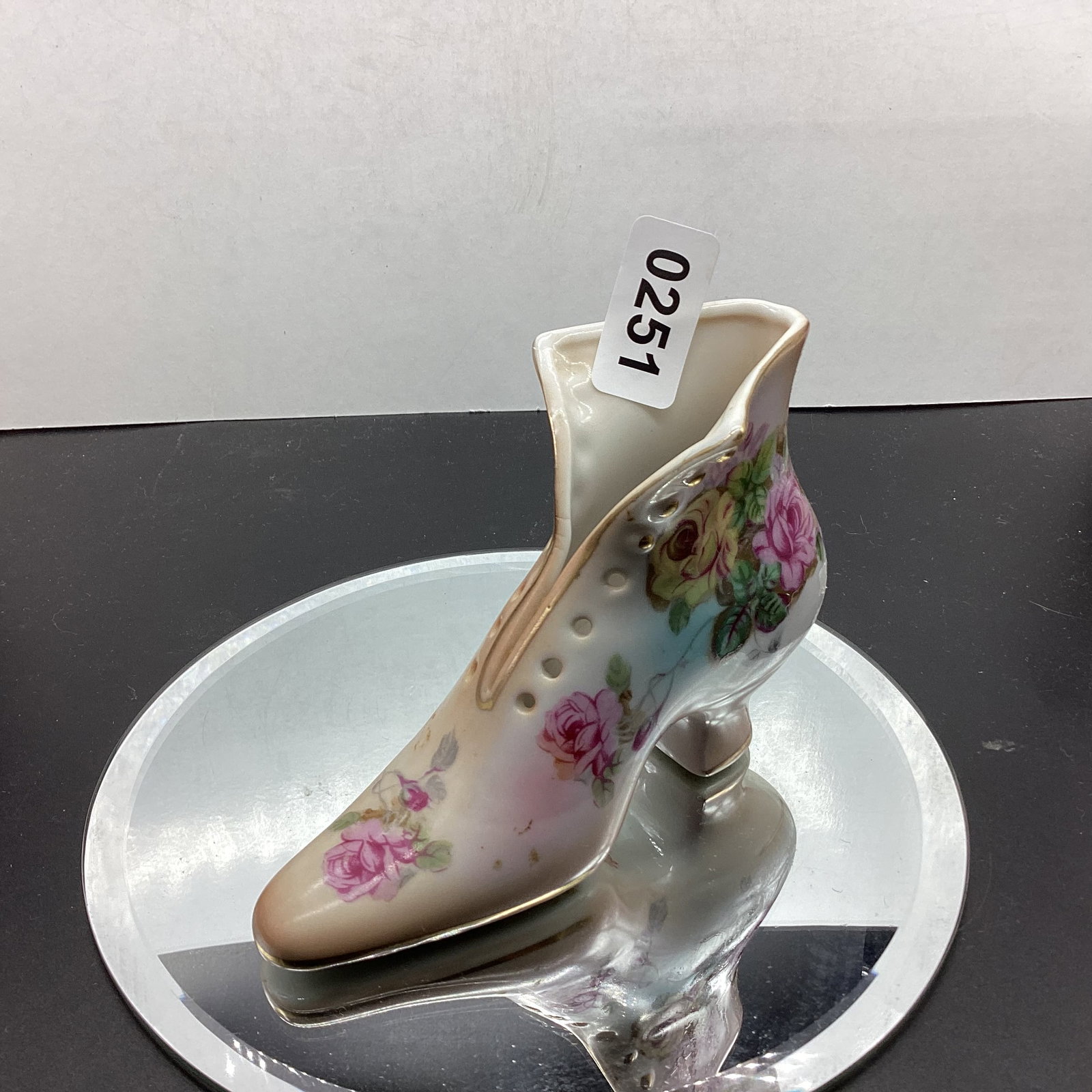 PORCELIAN SHOE SIGNED R S: 4 X 6 GOOD SHAPE