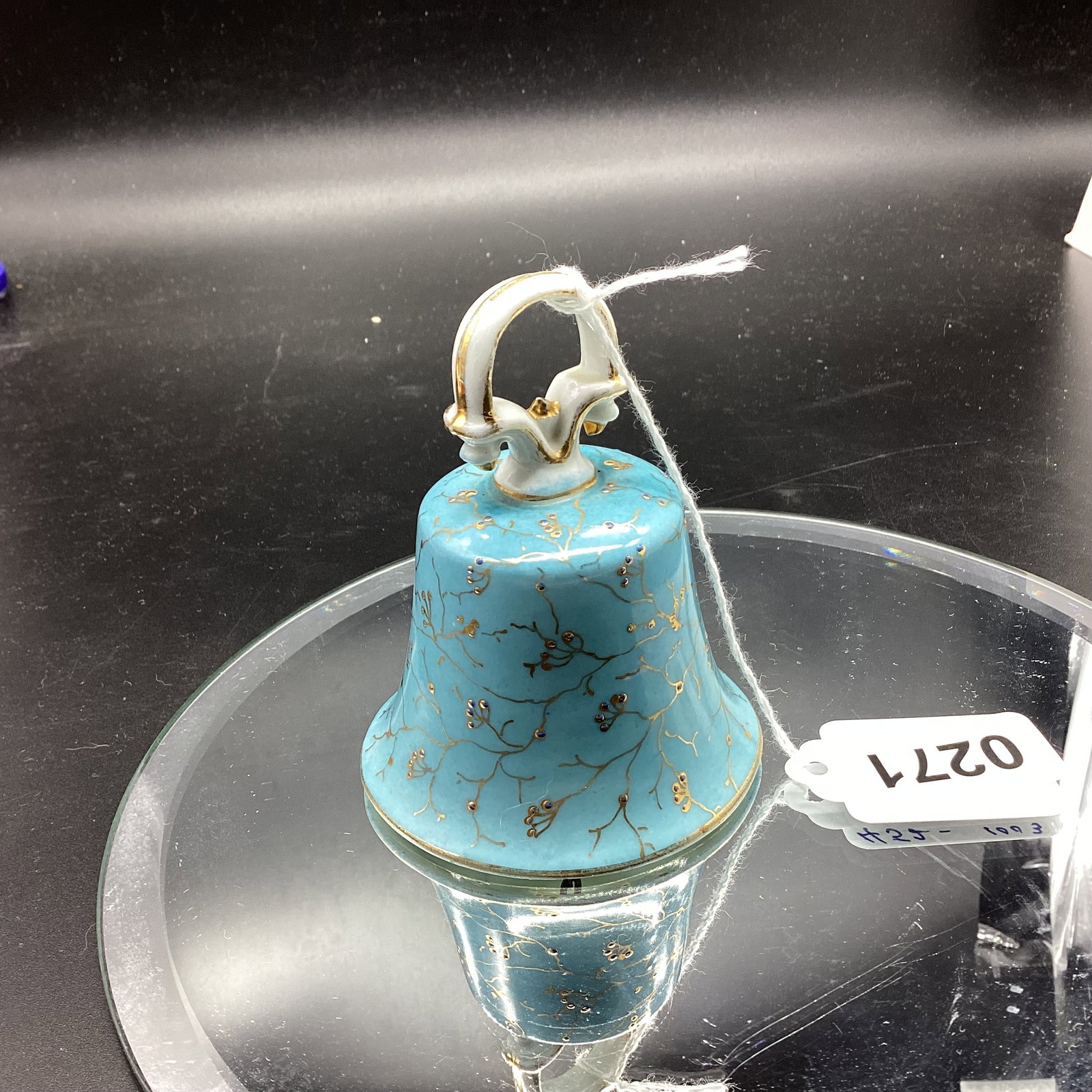 PORCELIAN BELL (1 of 1)