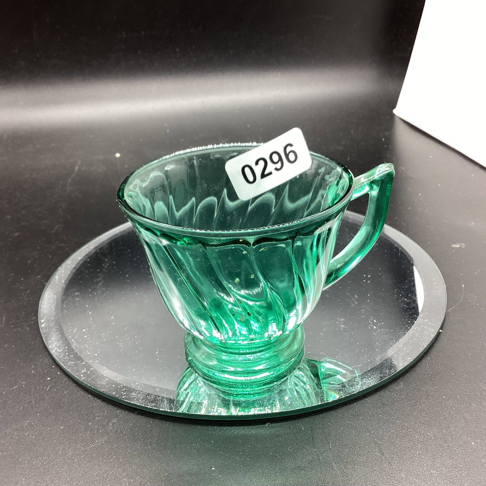 DEPRESSION ULTRA MARINE SWIRL CUP: GOOD SHAPE