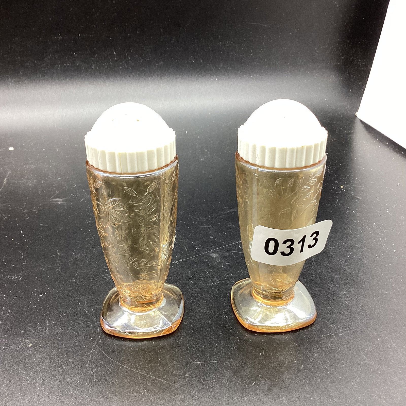 DEPRESSION FLORAGOLD SALT & PEPPER W/GOOD LIDS: 4" TALL GOOD SHAPE