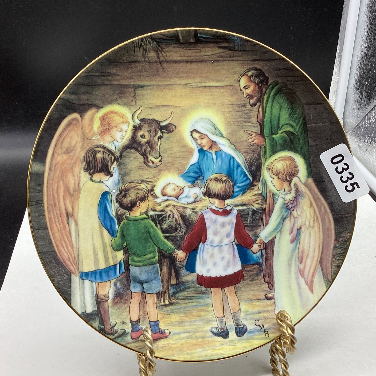 1988 AWAY IN A MANGER COLLECTOR PLATE: 8 1/2" WIDE GOOD SHAPE