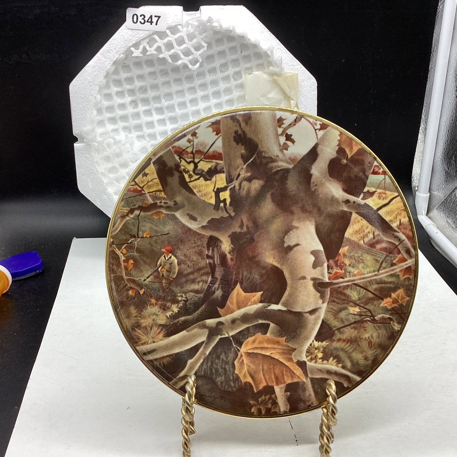1974 THE HUNTER COLLECTOR PLATE (1 of 2)