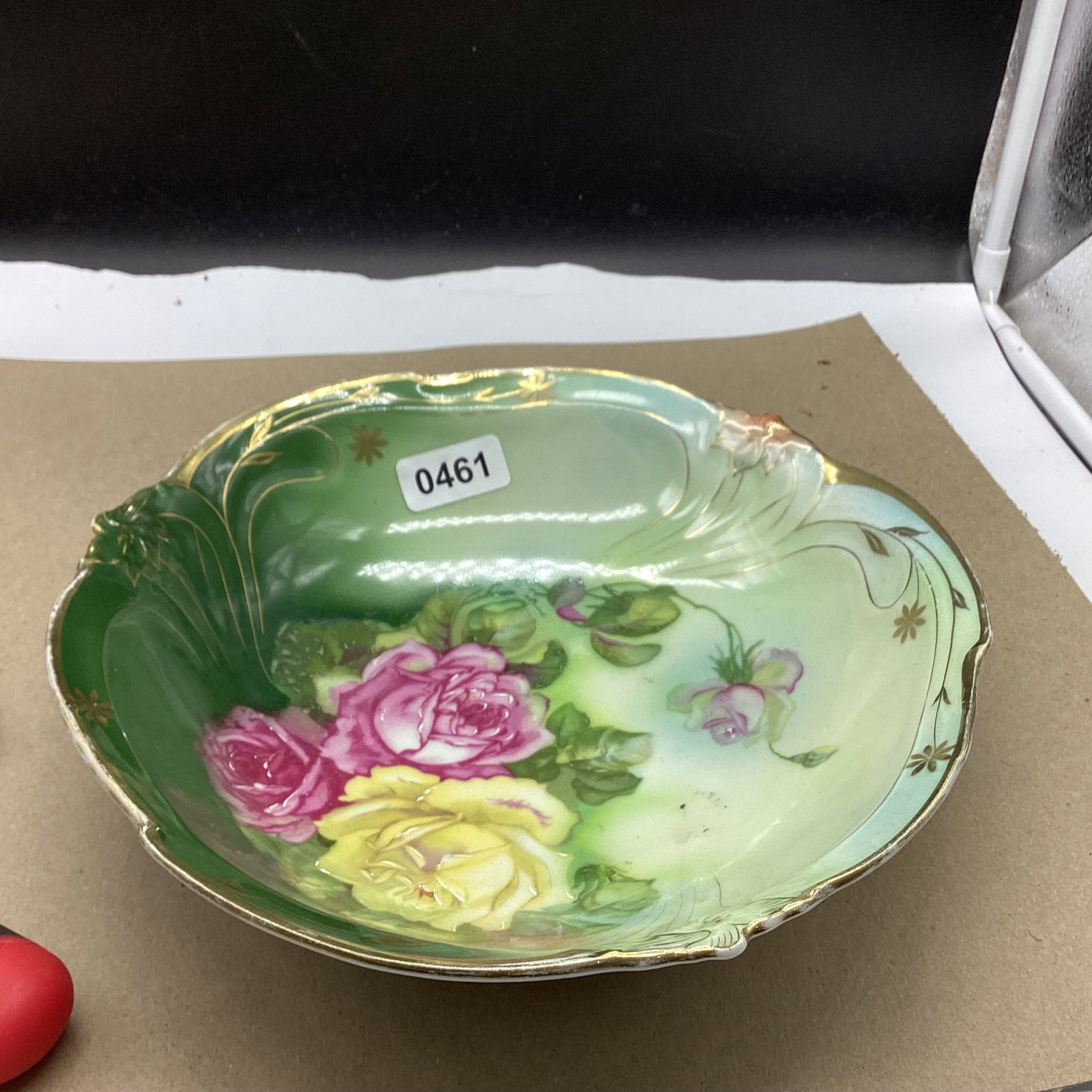 HAND PAINTED PORCELIAN BOWL BY BAVARIA: 2 1/2 X 10 GOOD SHAPE