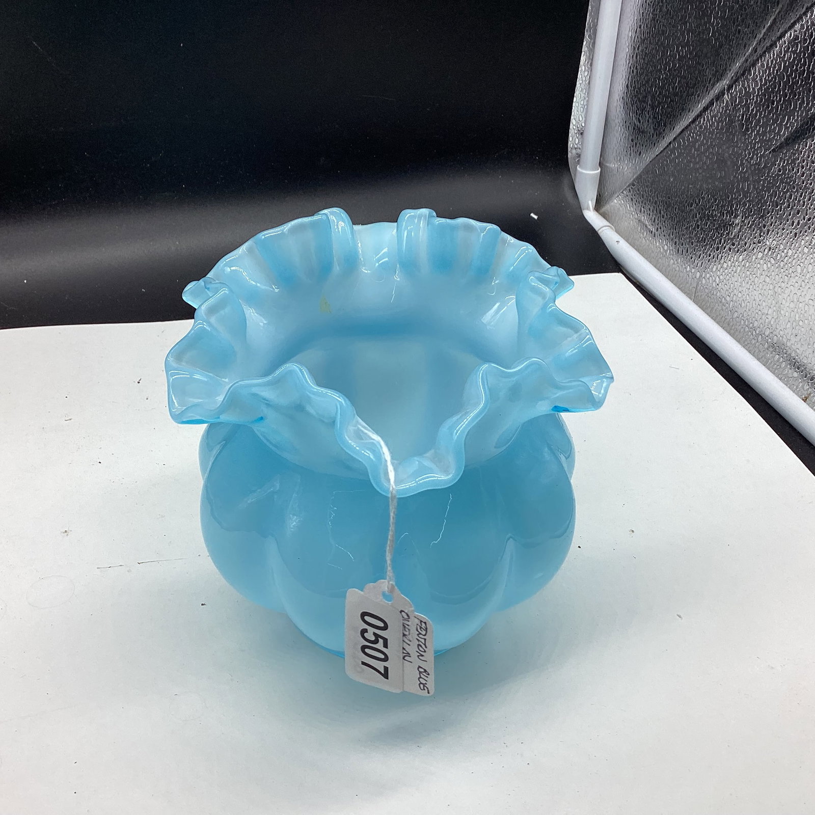 BLUE FENTON OVERLAY MELON PATTERN VASE: 5" TALL GOOD SHAPE