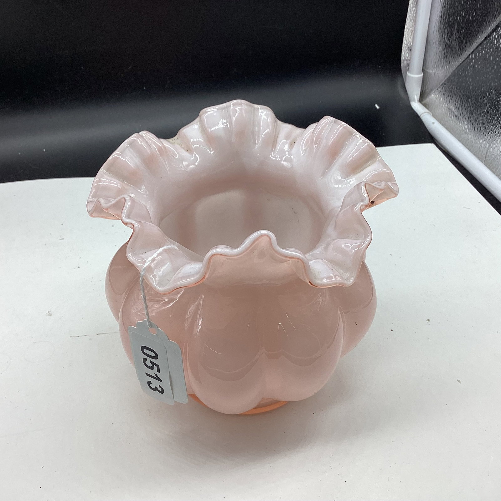 FENTON PEACH CREST RUFFLED VASE (1 of 1)
