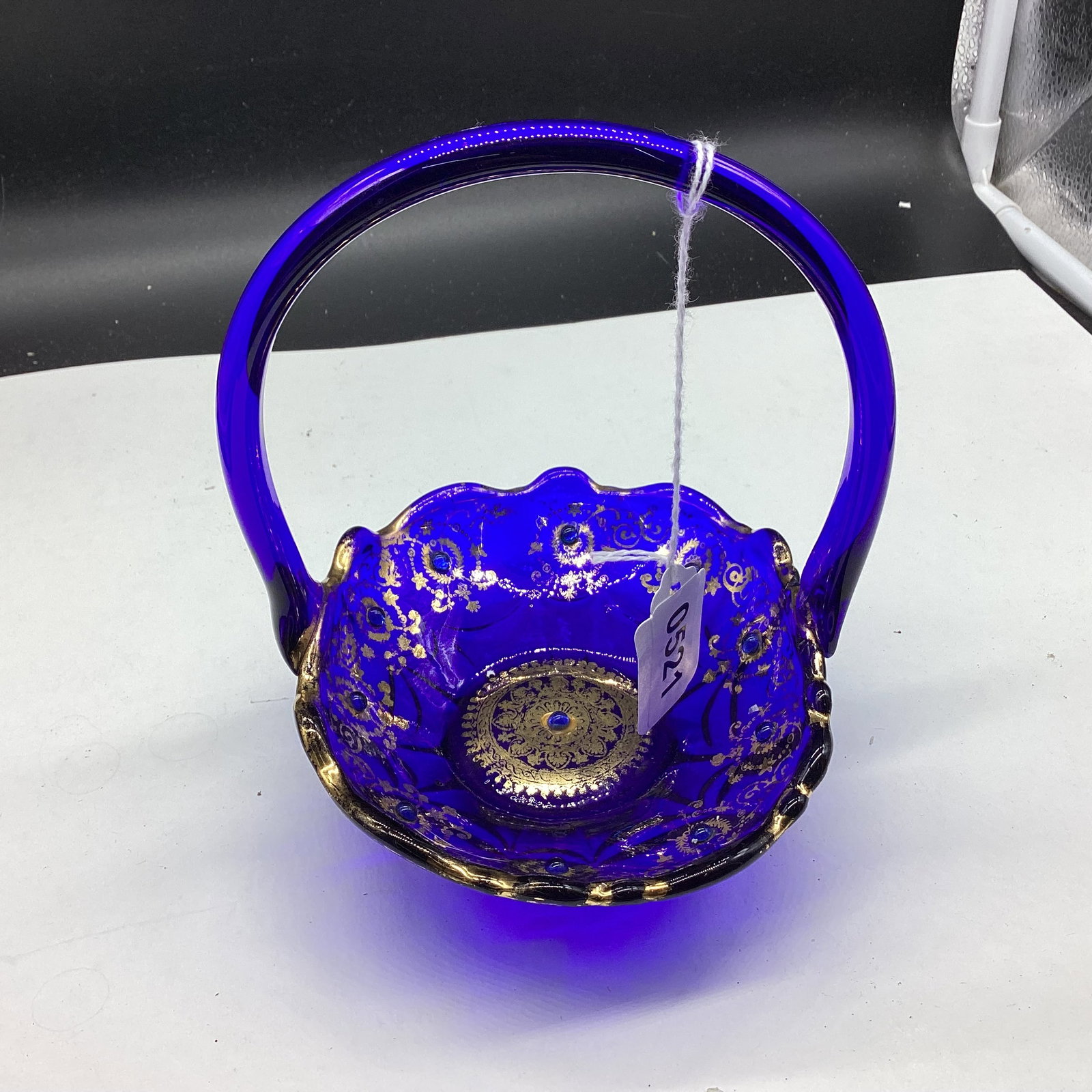 BLUE HAND BLOWN ART GLASS BASKET: 6" X 5 1/2" GOOD SHAPE