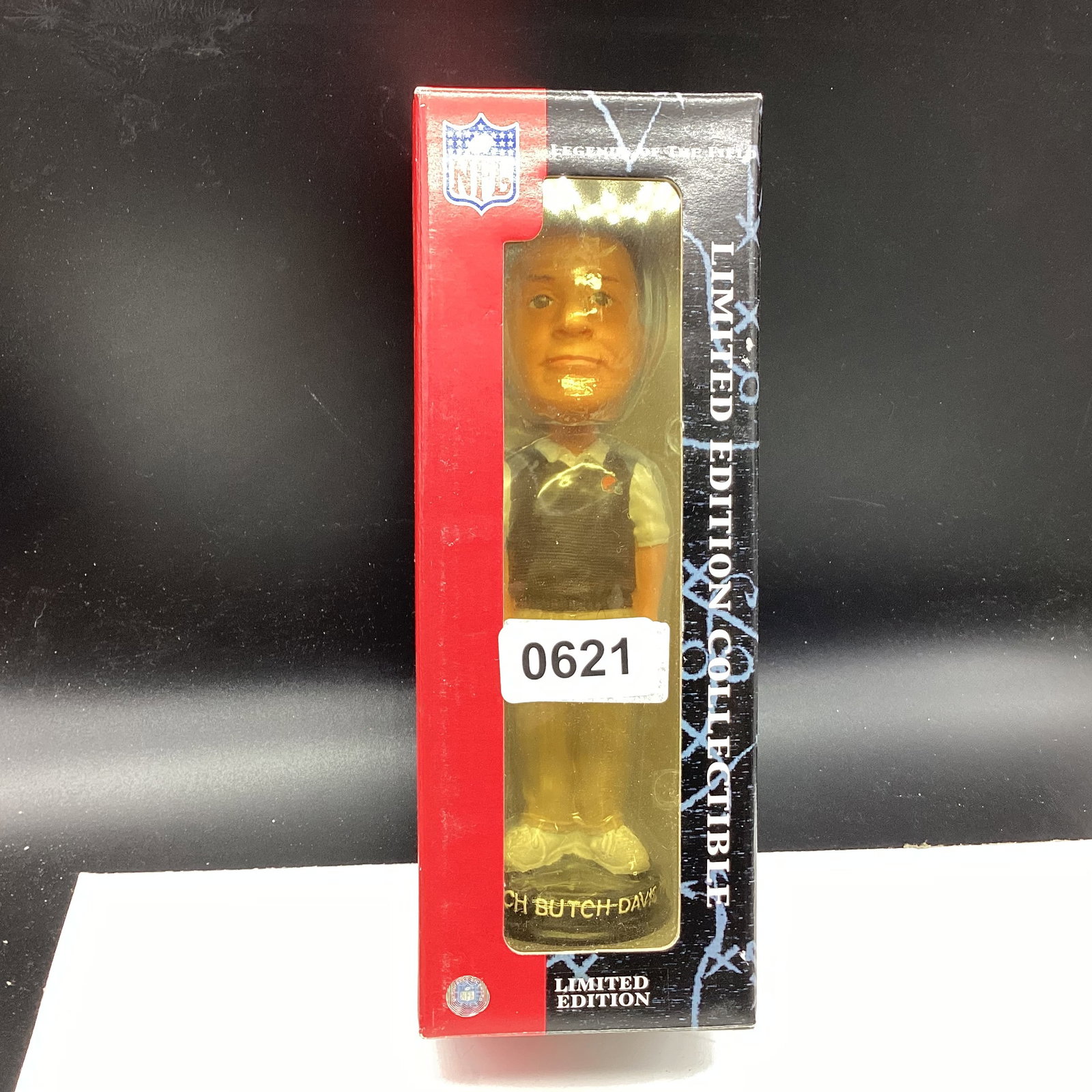 BOBBLE HEAD FIGURINE: NEW IN BOX