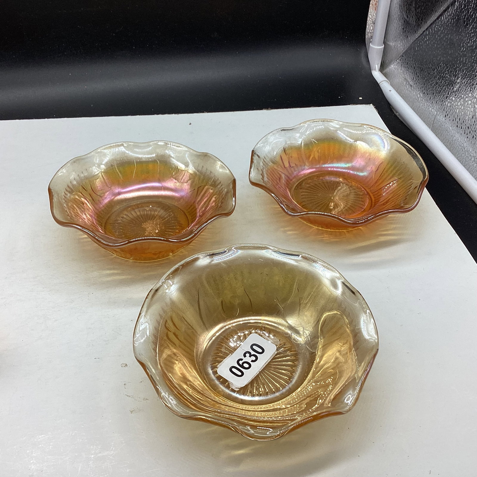 3 DEPRESSION IRIS & HERRINGBONE CEREAL BOWLS (1 of 2)