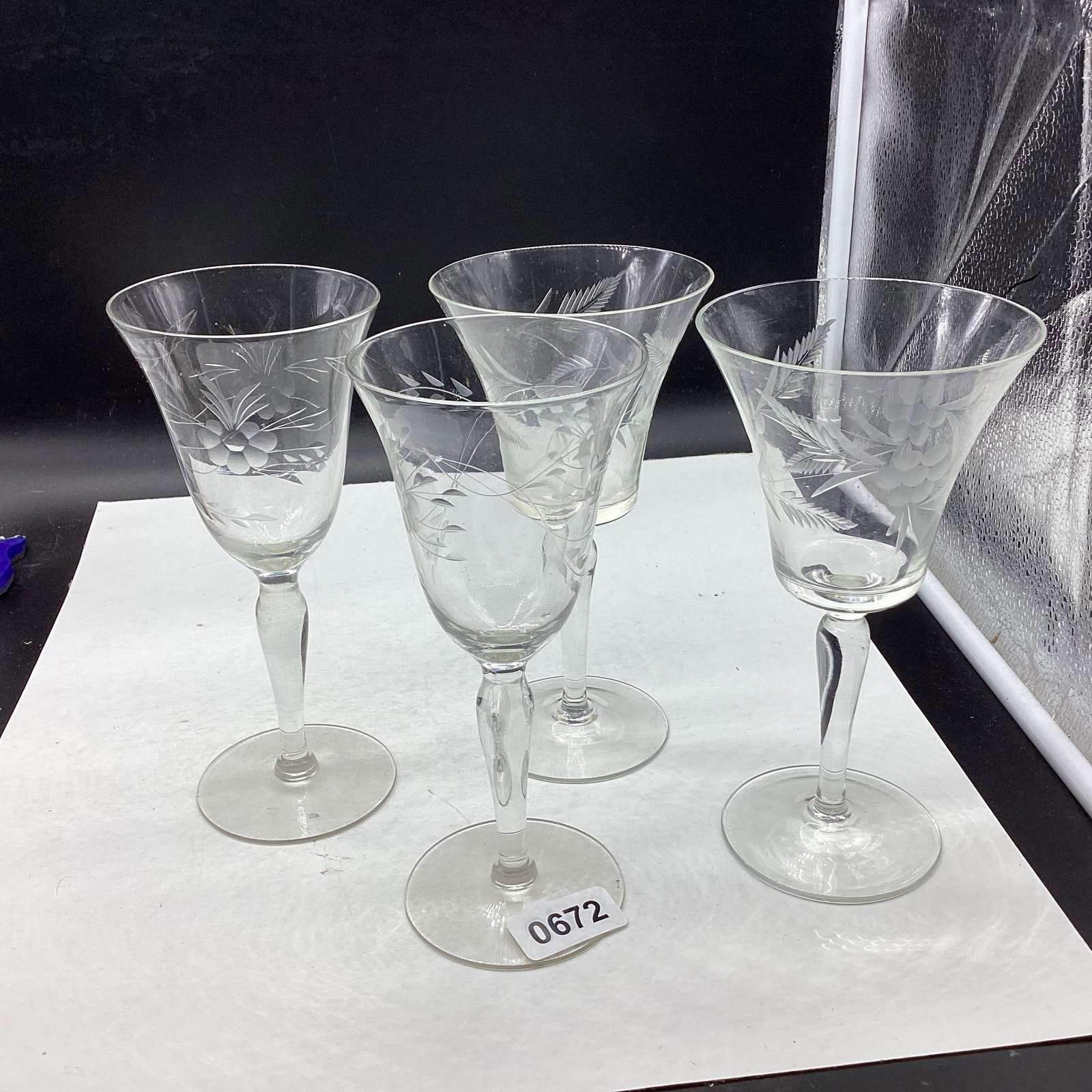 4 ETCHED CRYSTAL WINE GLASSES: 7 1/2" TALL GOOD SHAPE