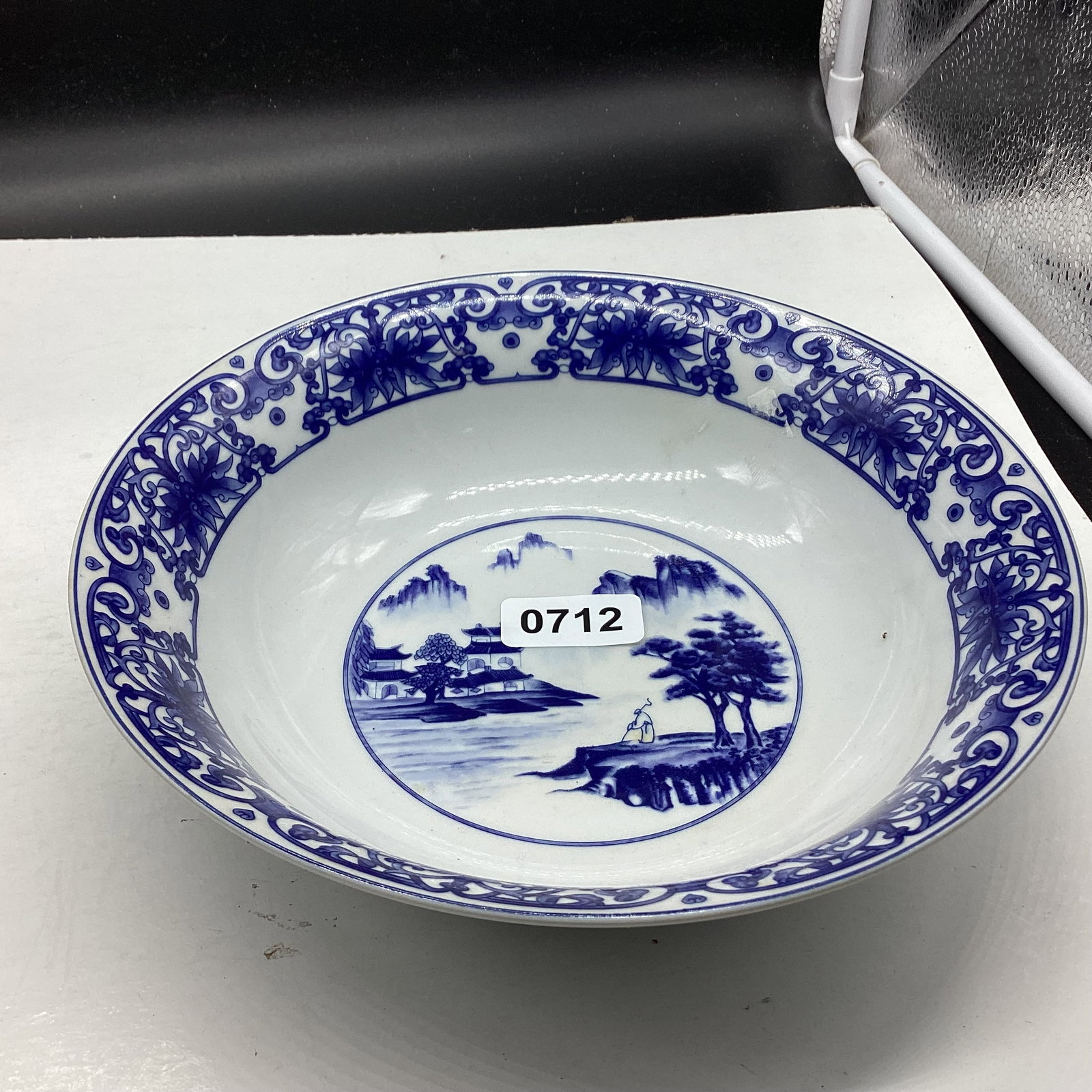 PORCELIAN CANTON BLUE BOWL: 2 1/2 X 9 GOOD SHAPE
