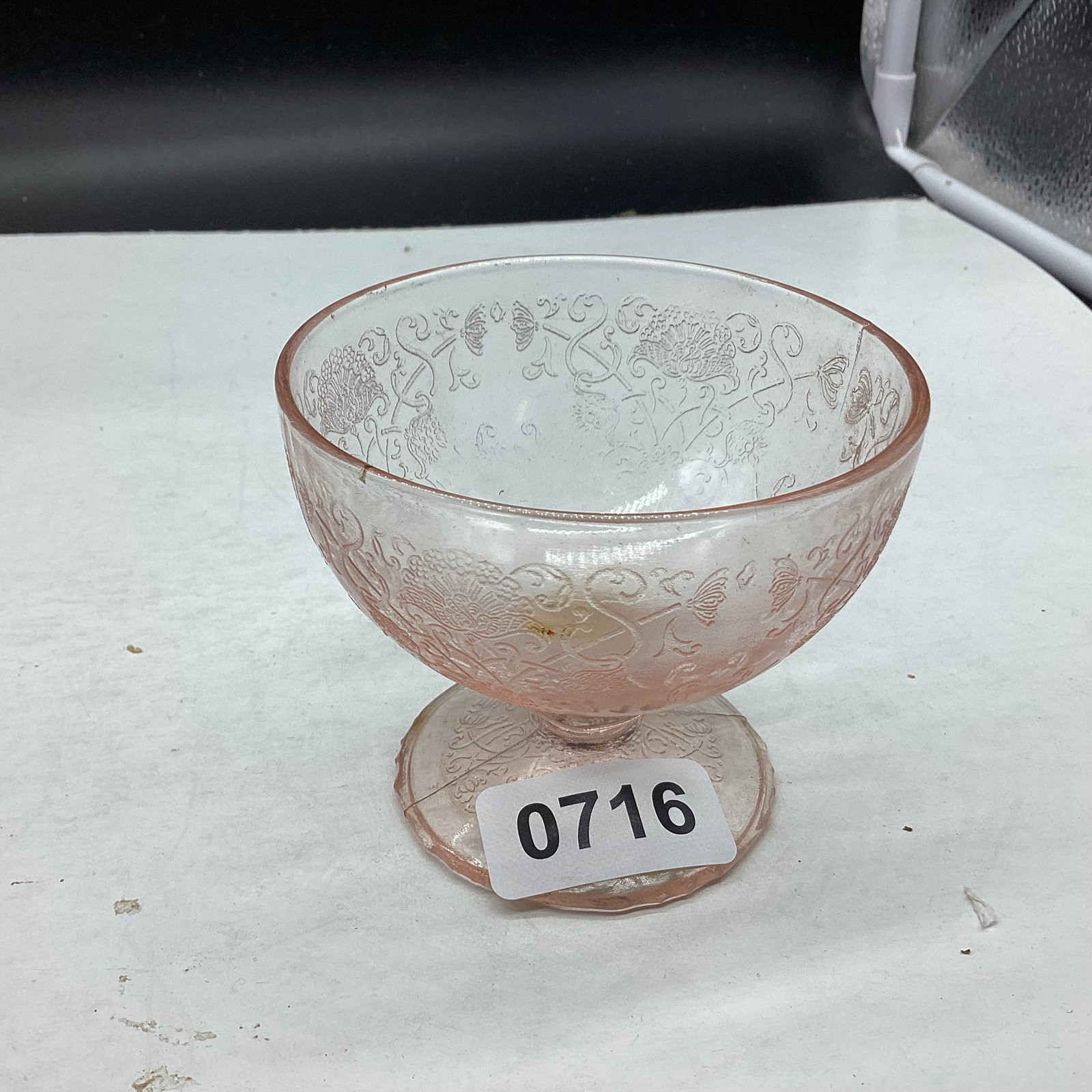 DEPRESSION FLORENTINE NO. 1 SHERBERT: 2 3/4" TALL GOOD SHAPE