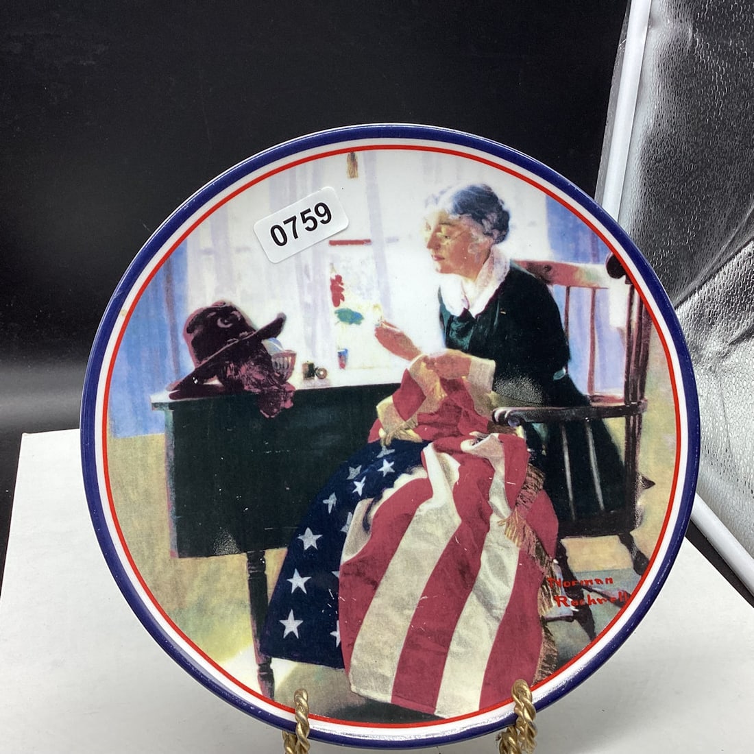 MENDING THE FLAG NORMAN ROCKWELL COLLECTOR PLATE: 10" WIDE GOOD SHAPE