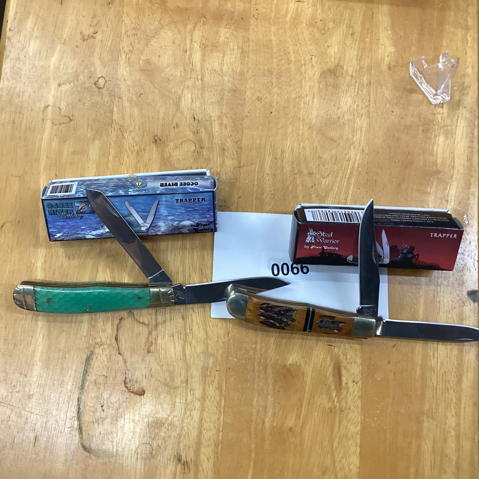LOT OF 2 FROST TRAPPERS: GOOD CONDITION