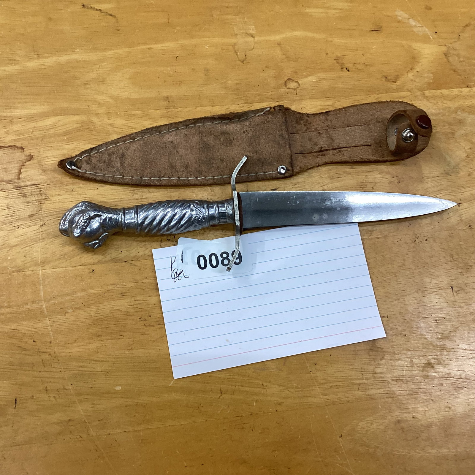 FIXED BLADE WITH SHEATH (1 of 2)