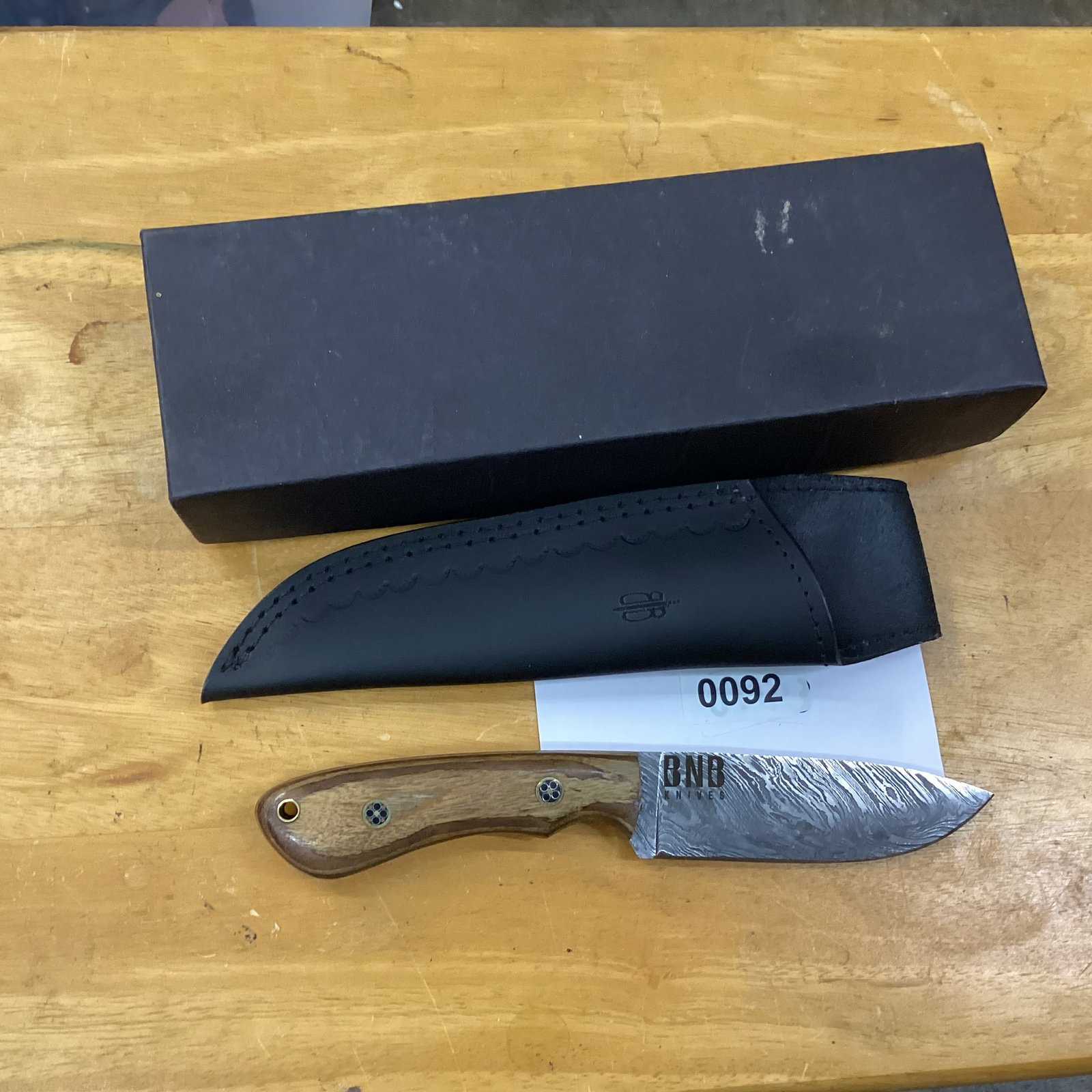 BWB FIXED BLADE NEW IN BOX: NEW IN BOX